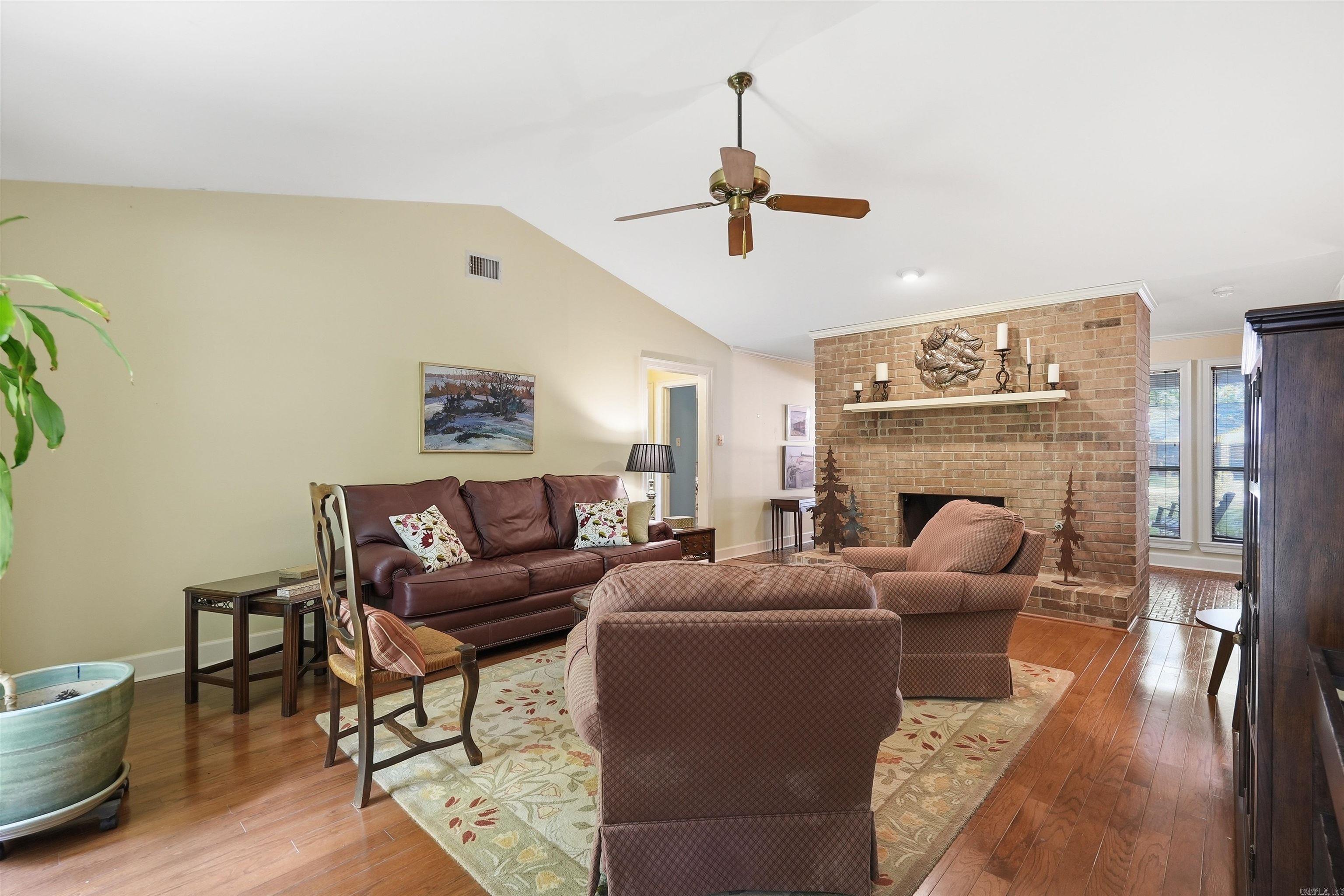 TUCKER CREEK - Residential
