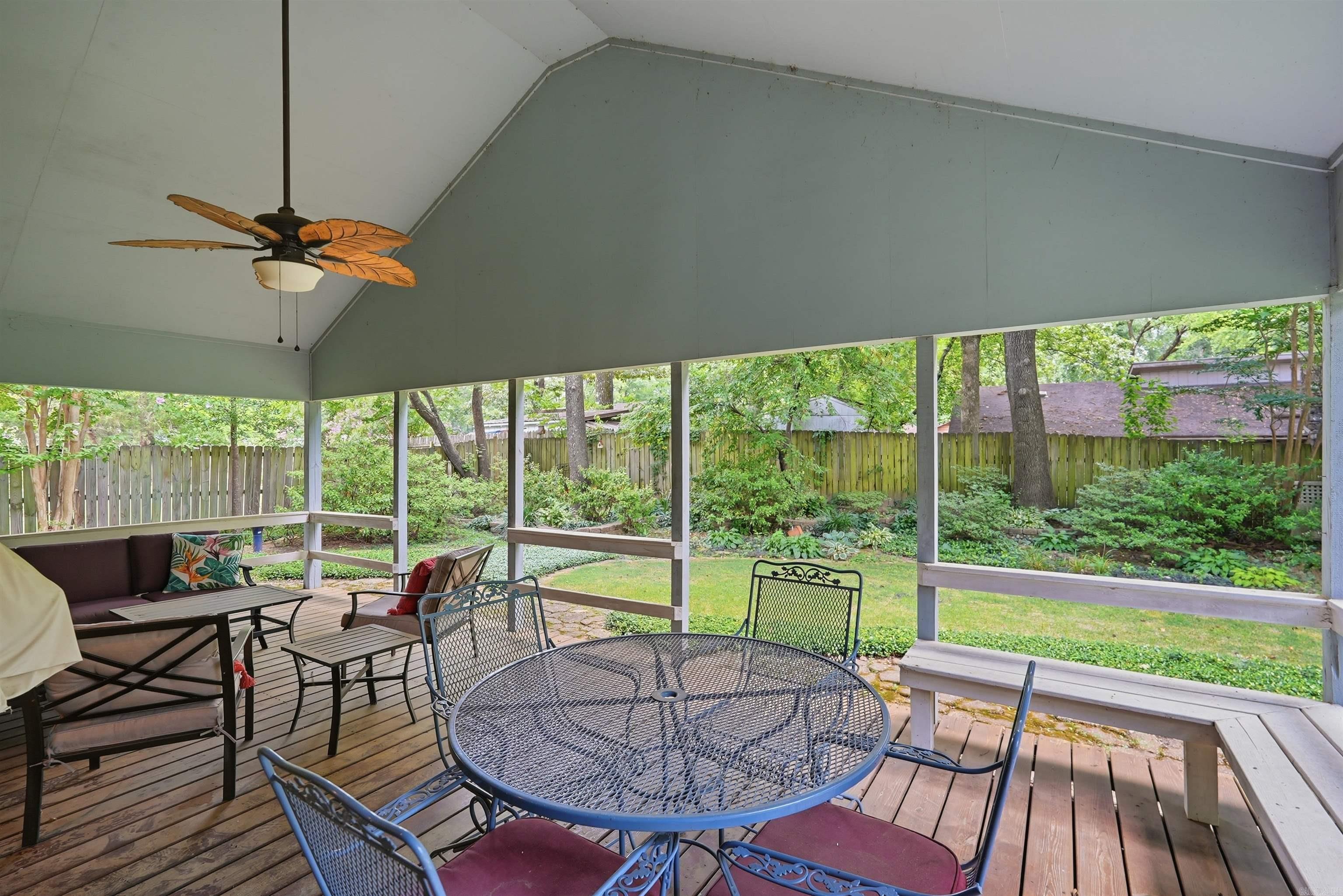 TUCKER CREEK - Residential
