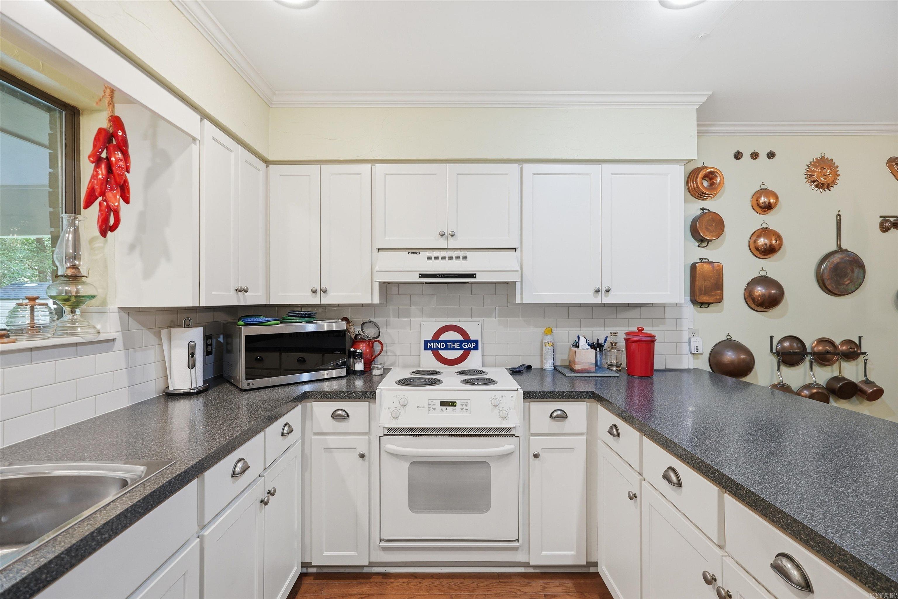 TUCKER CREEK - Residential