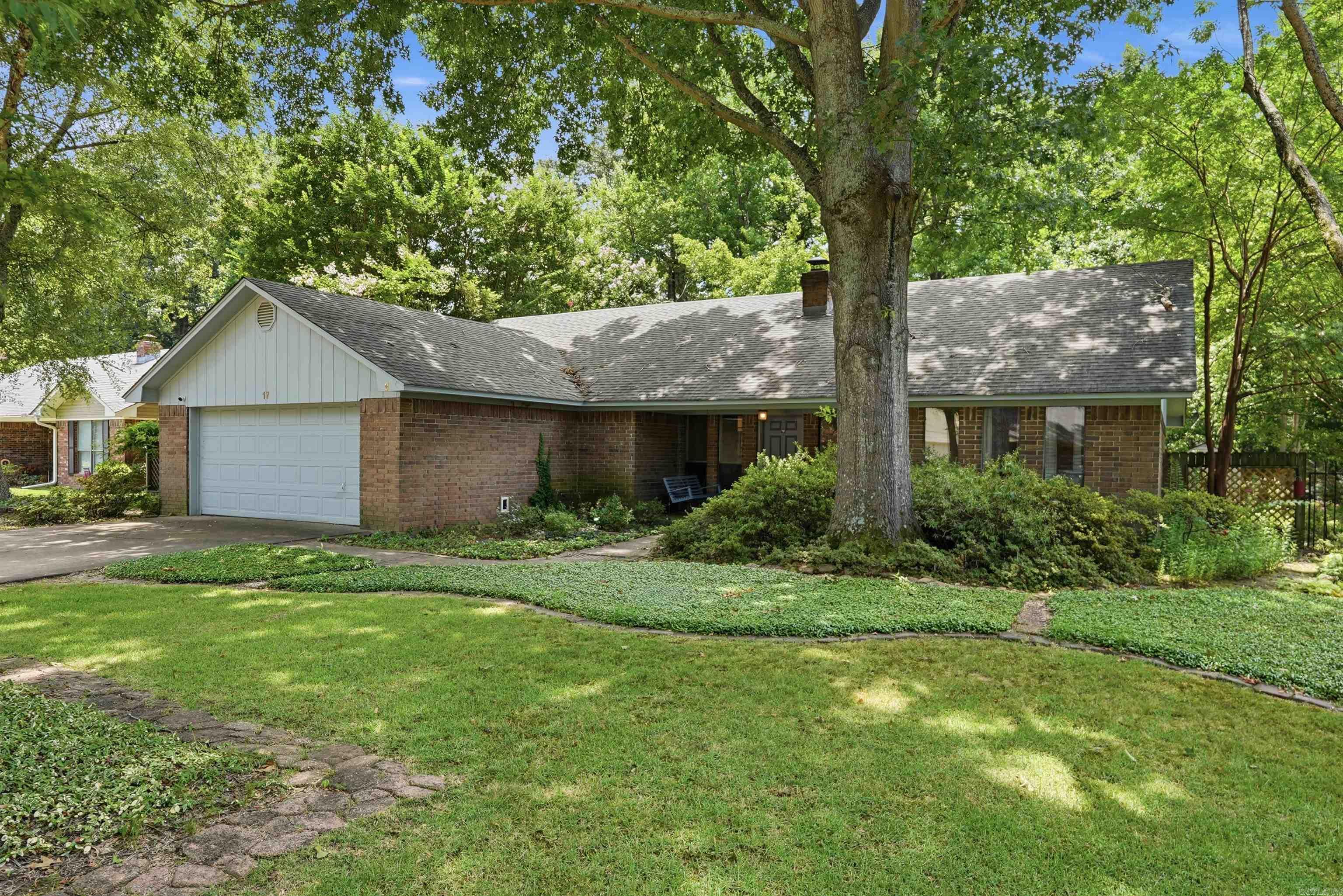 TUCKER CREEK - Residential