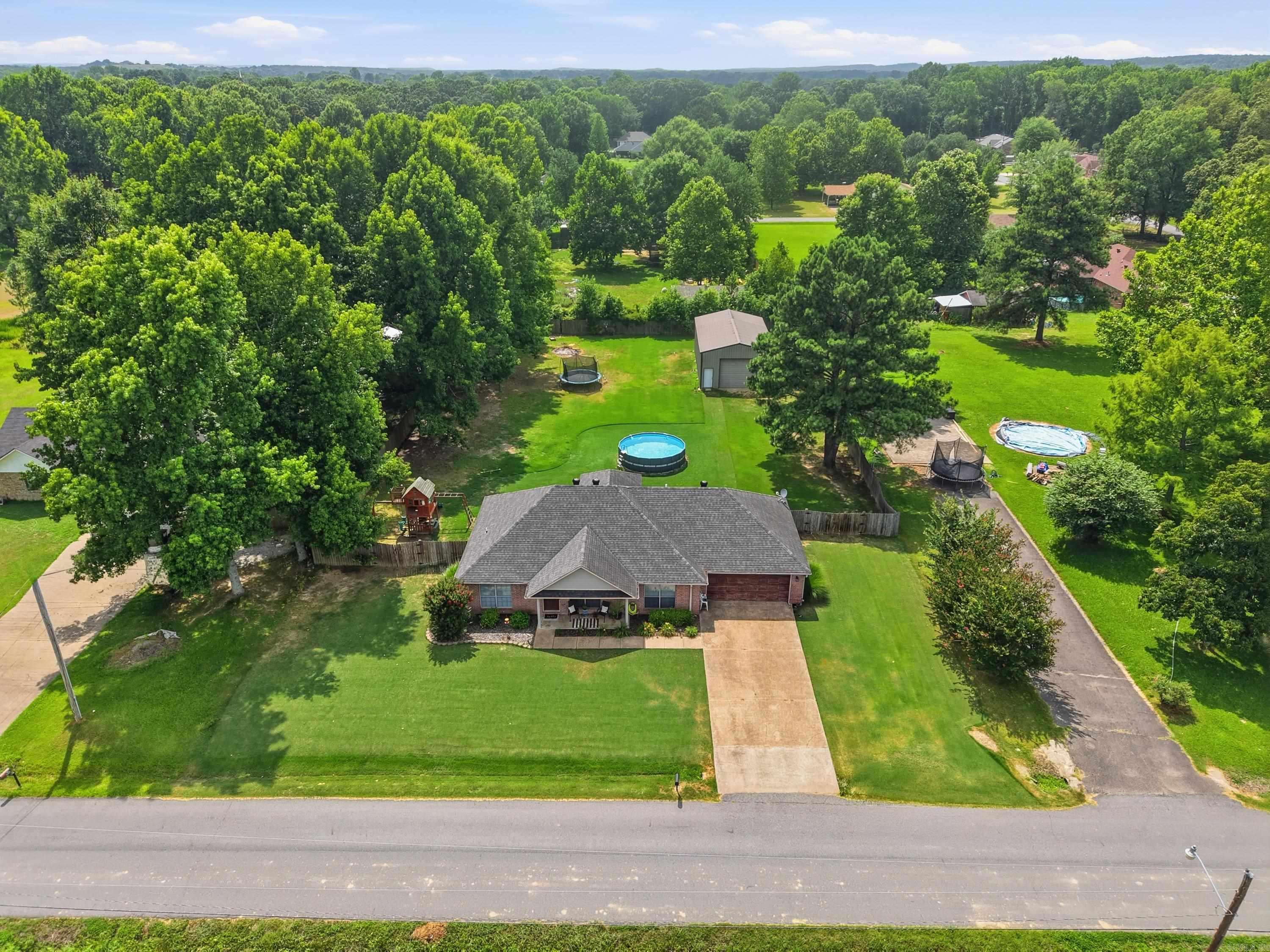 SIMMONS PLACE - Residential