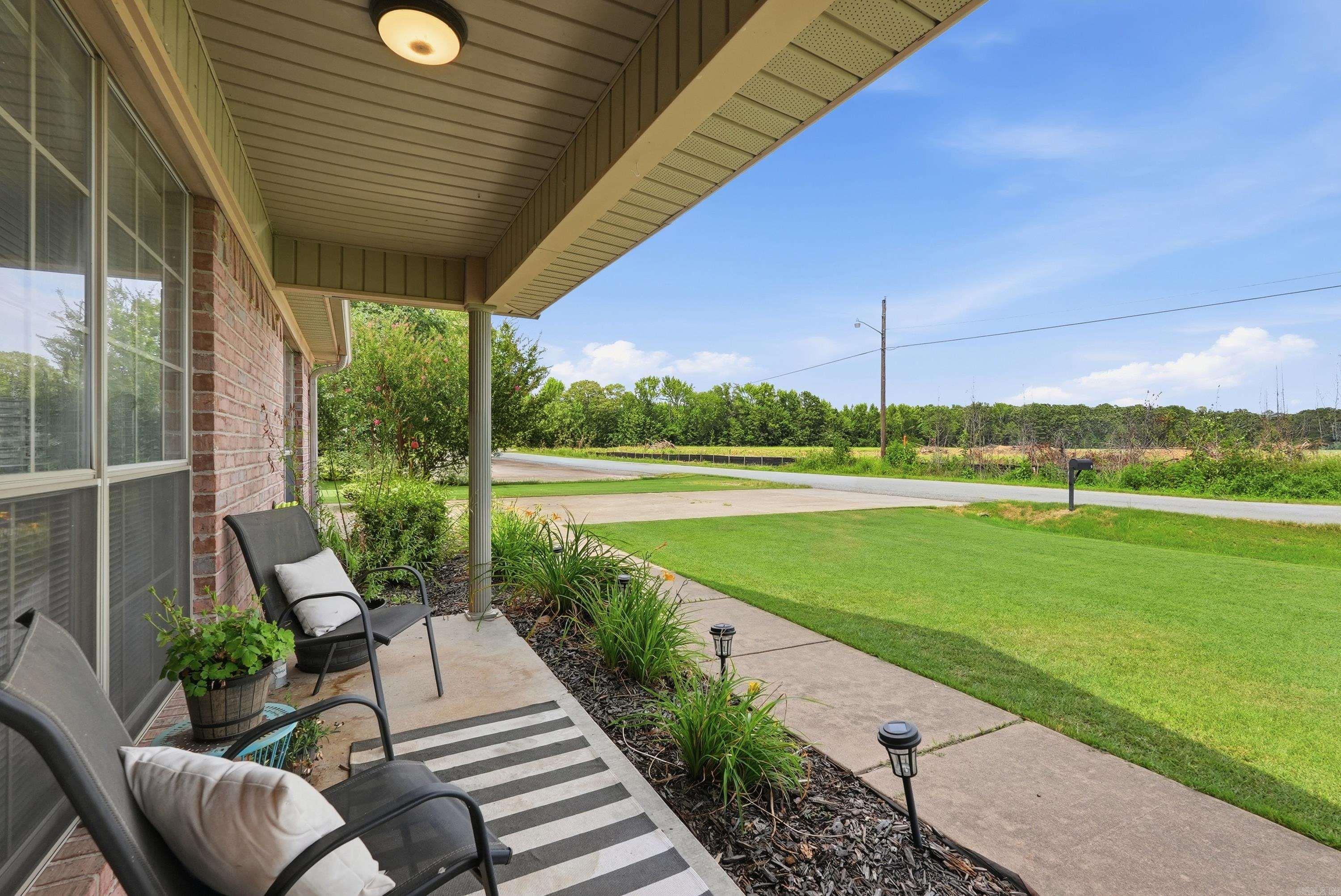 SIMMONS PLACE - Residential