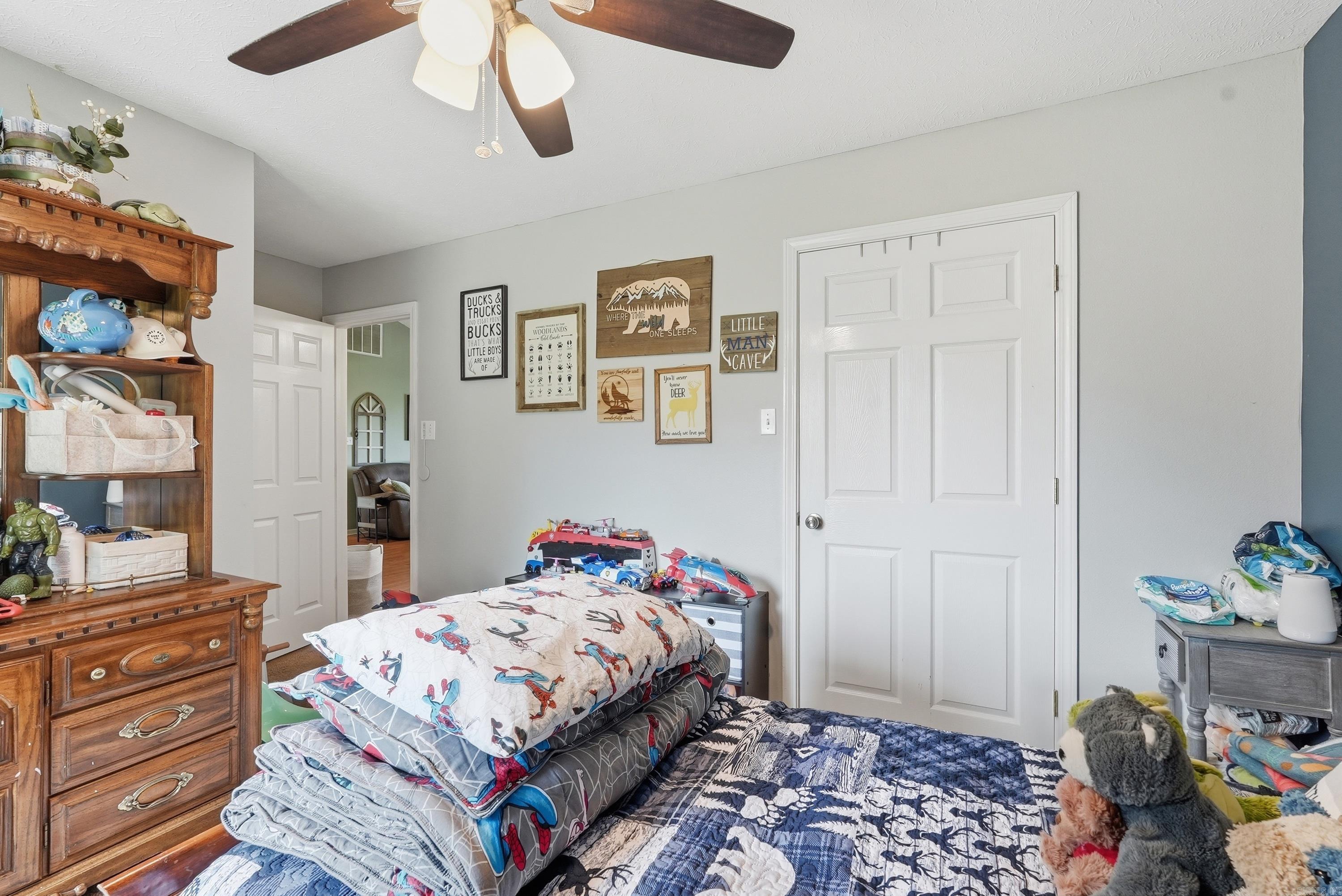 SIMMONS PLACE - Residential