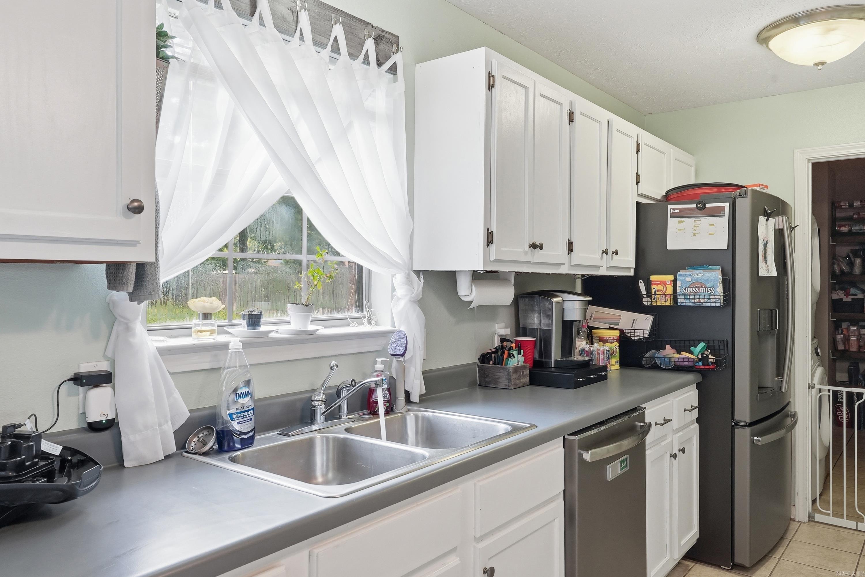 SIMMONS PLACE - Residential