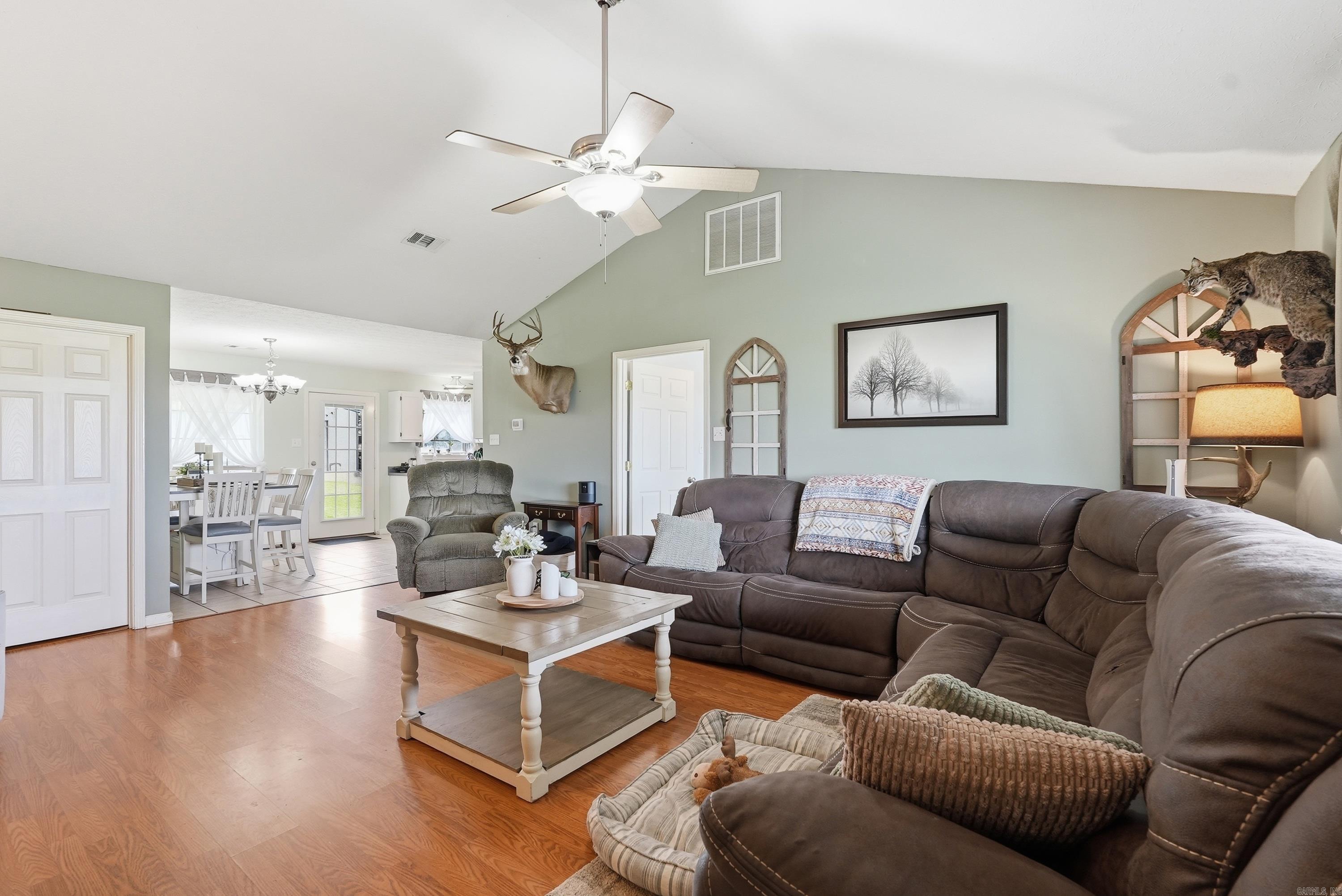 SIMMONS PLACE - Residential