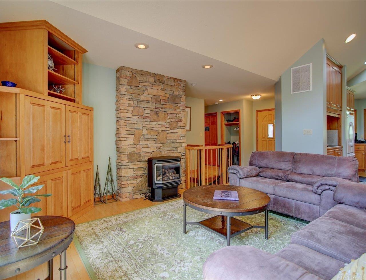 ARKANSAS HGTS - Residential