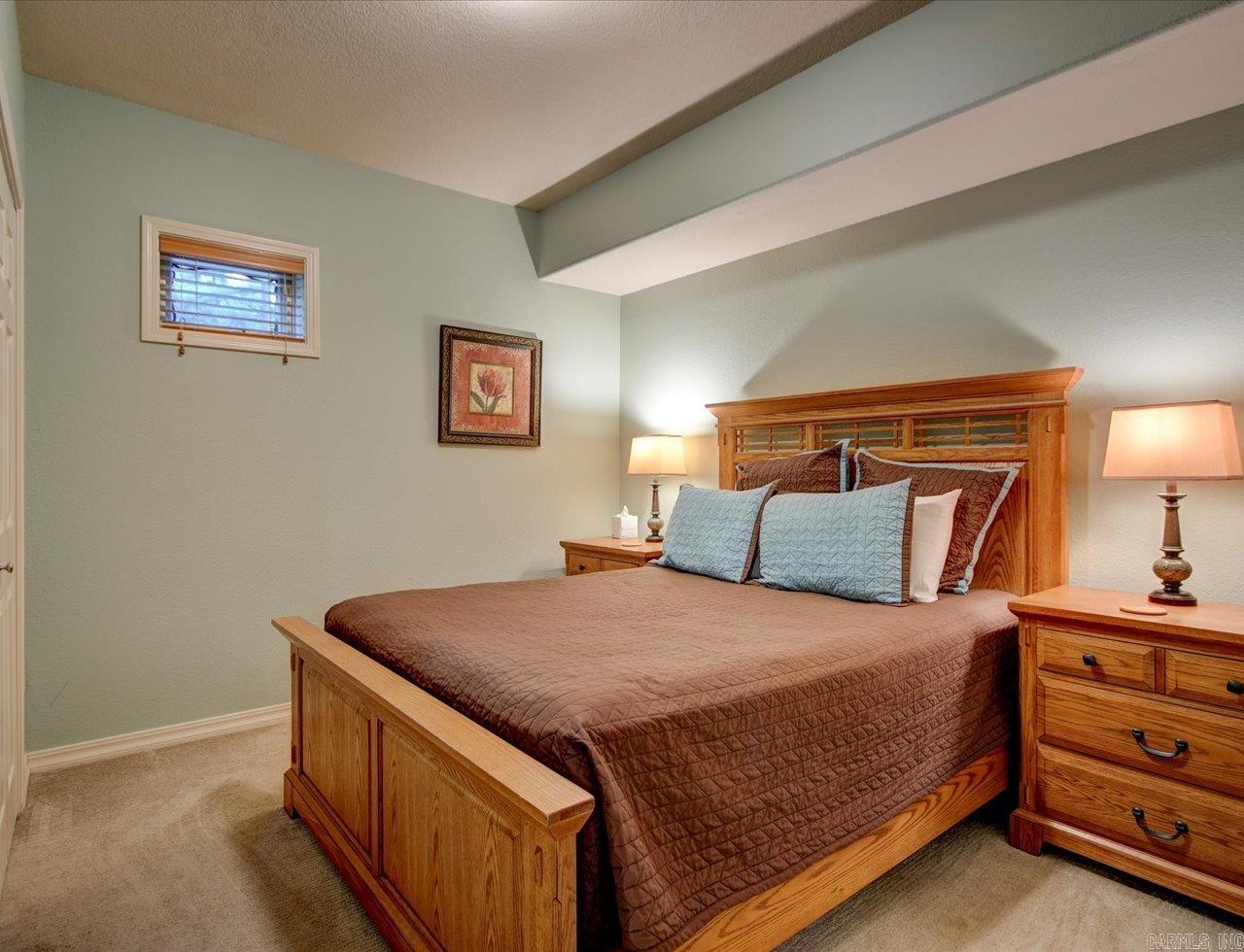 ARKANSAS HGTS - Residential