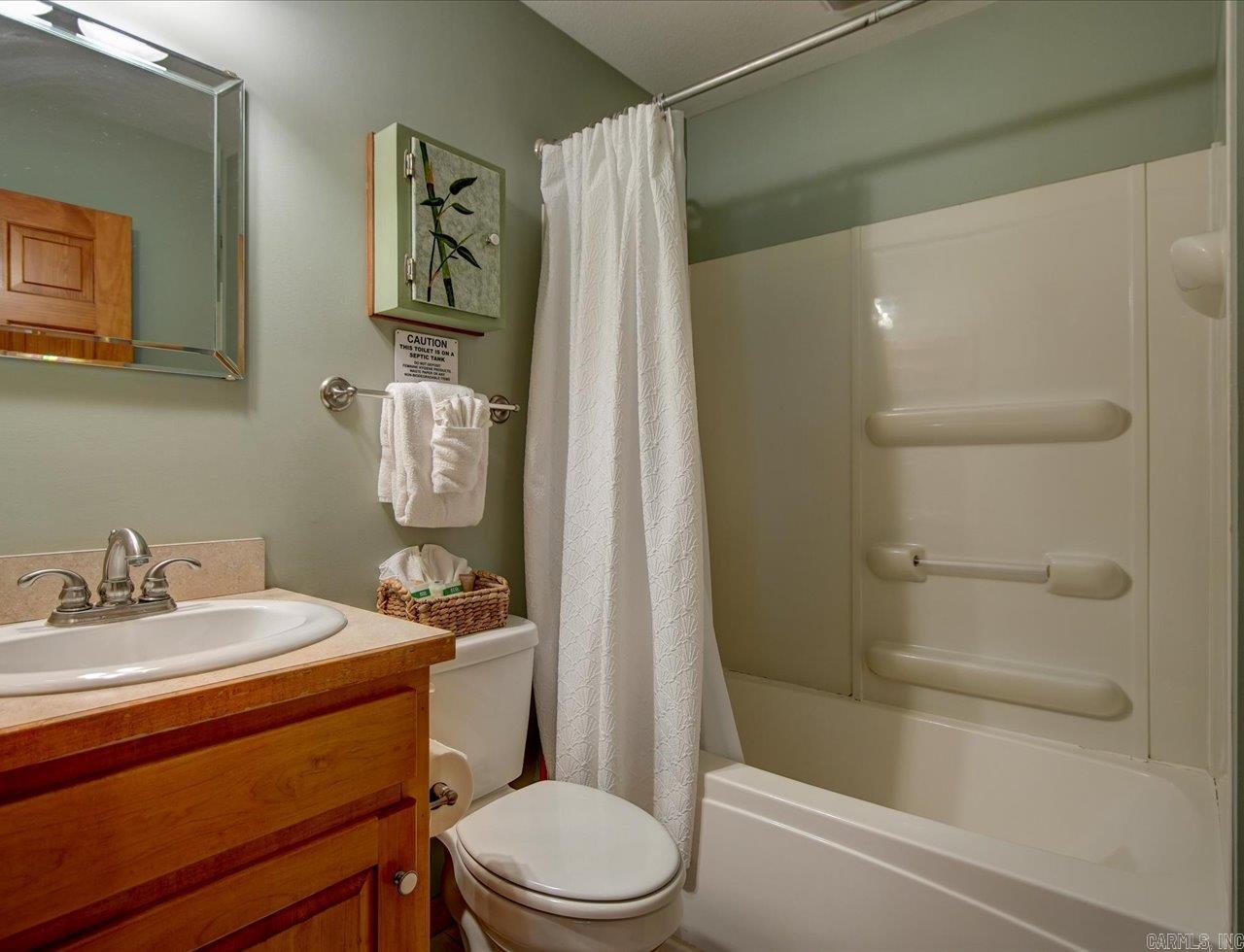 ARKANSAS HGTS - Residential