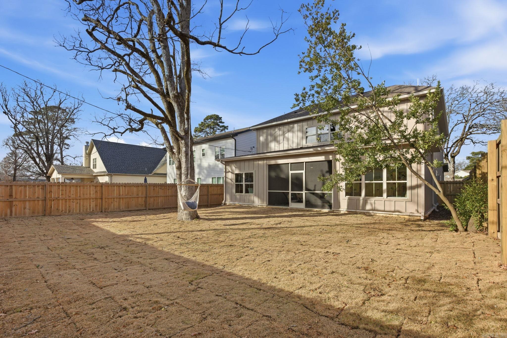 CAMMACK WOODS - Residential
