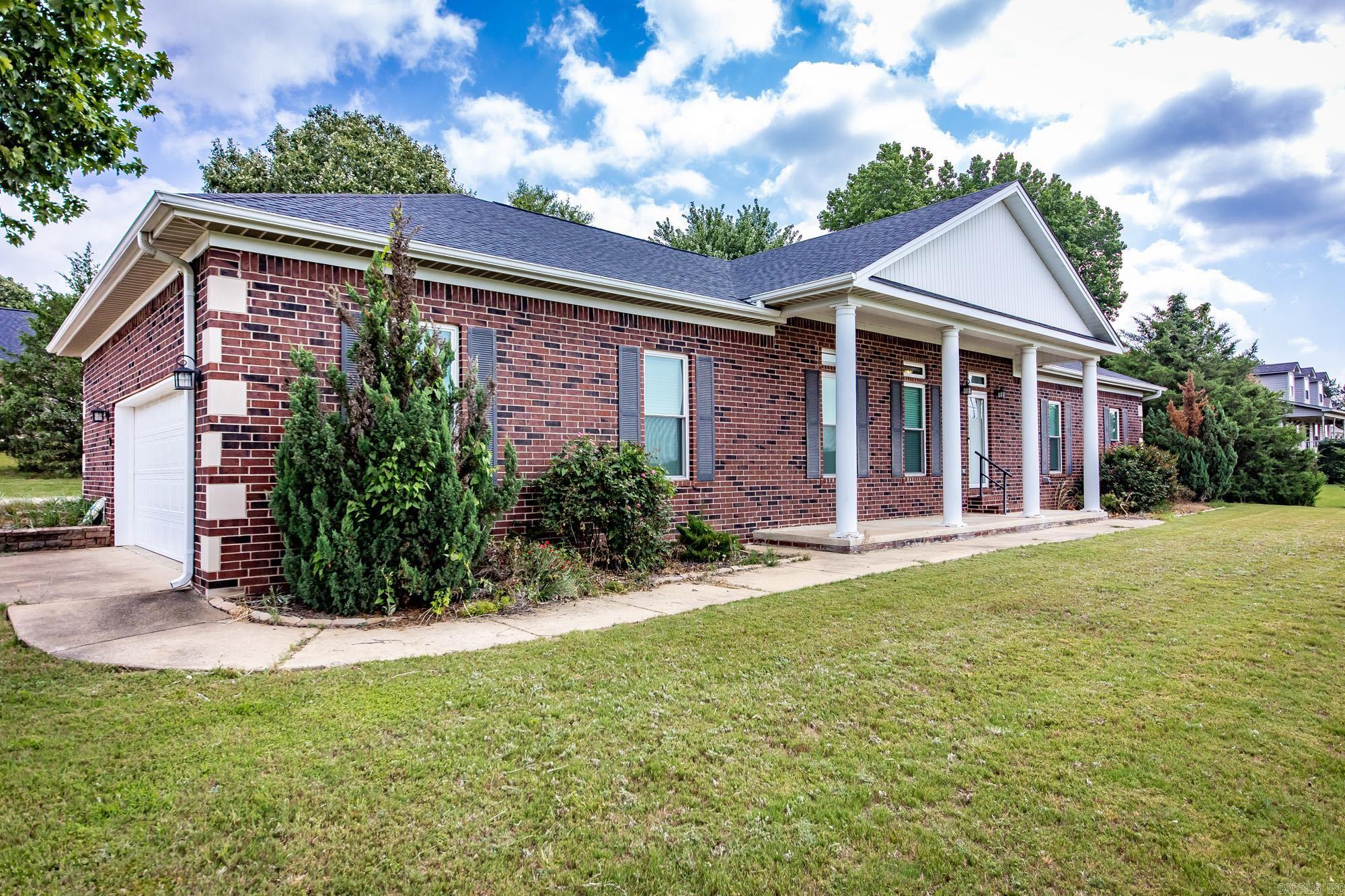 West Oaks Phase I - Residential