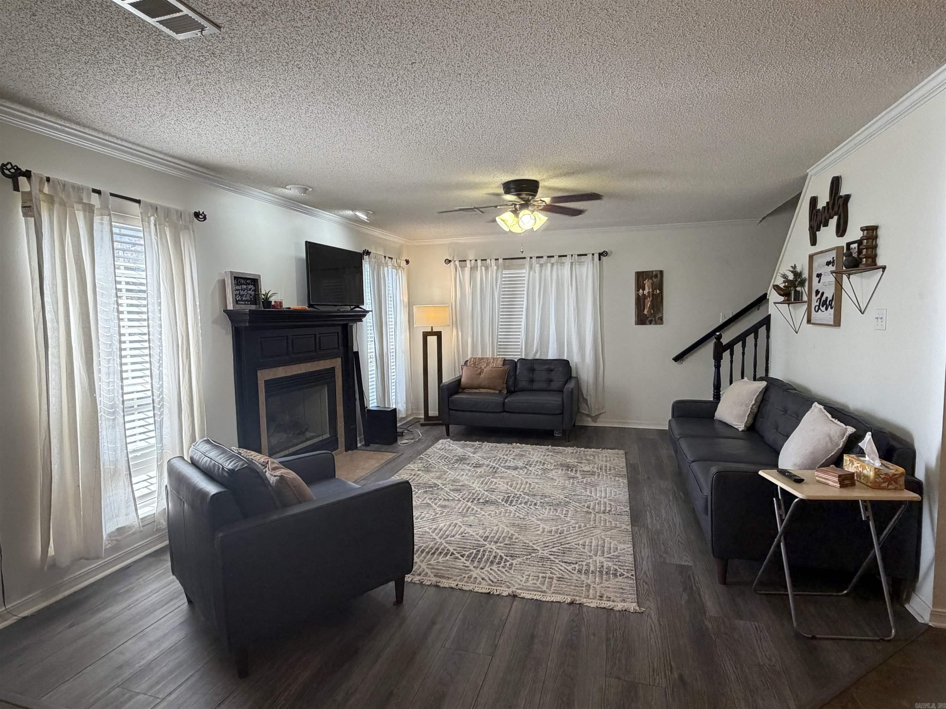 CARRIAGE COURTS - Residential