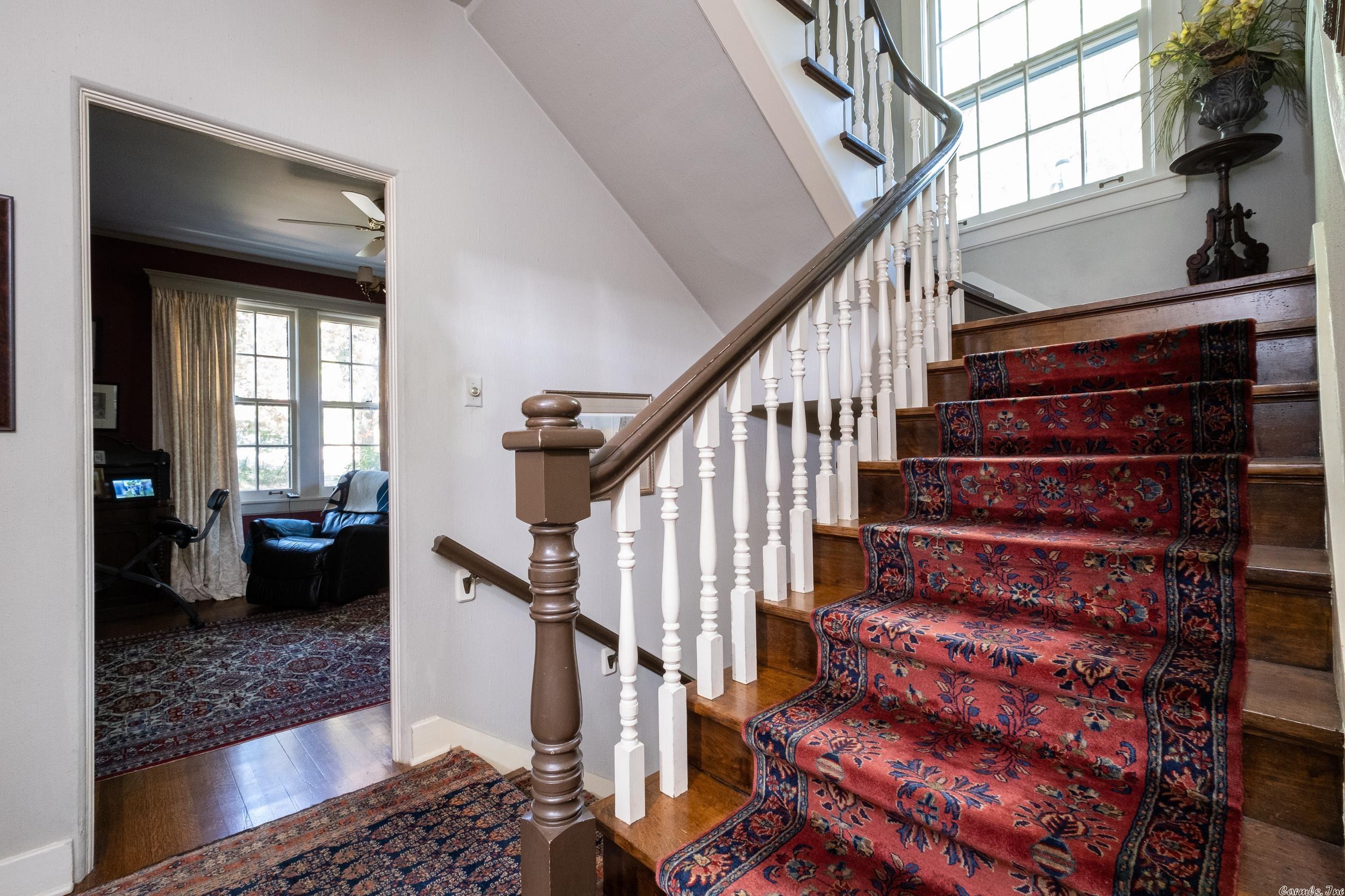 Hill Crest - Residential
