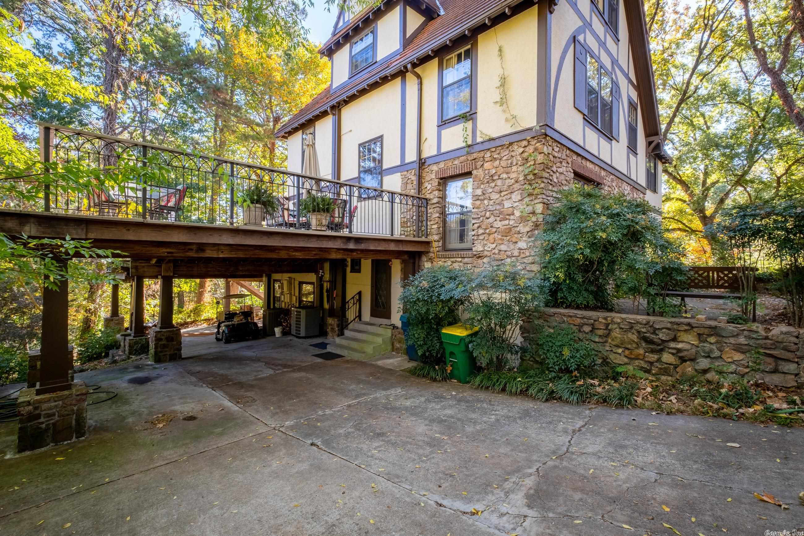 Hill Crest - Residential