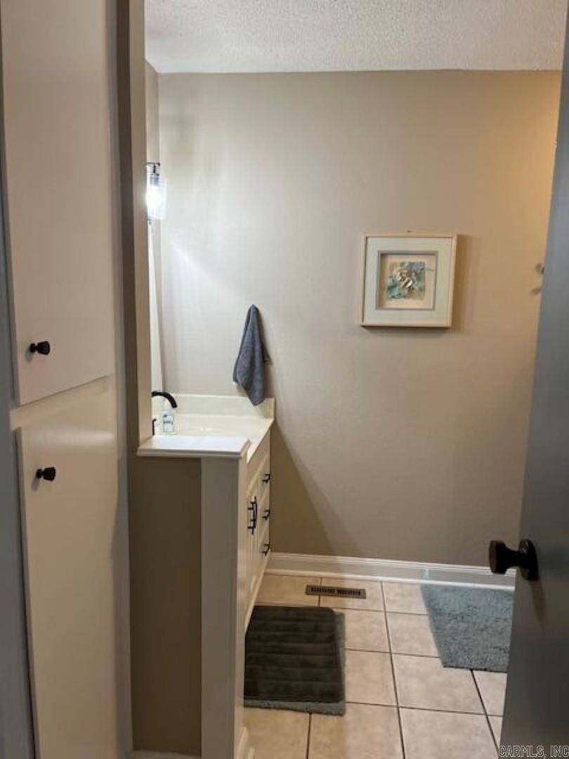 Lakewood Hills Condo - Residential Lease