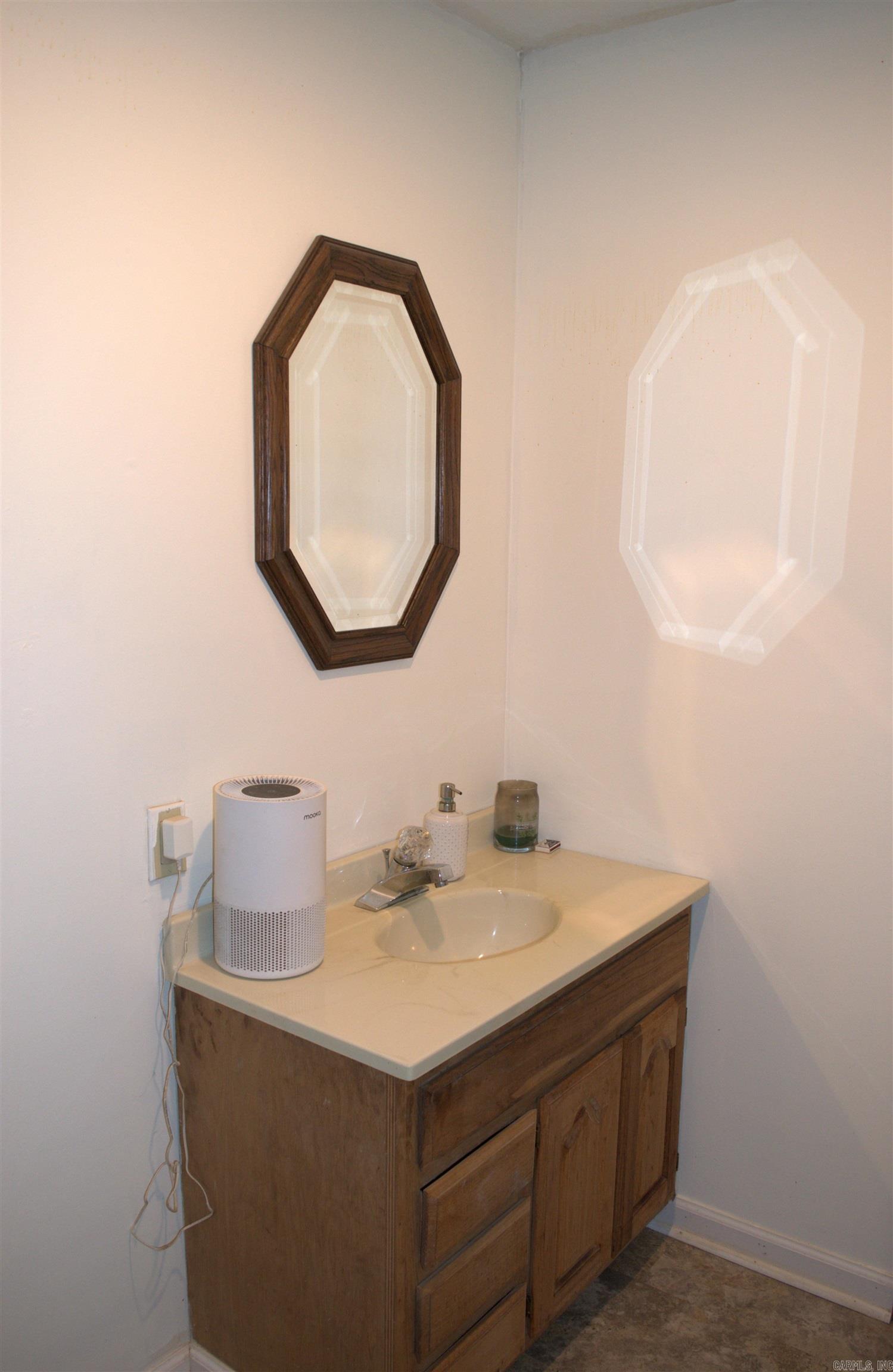 MCHENRY 1ST ADDITION - Residential