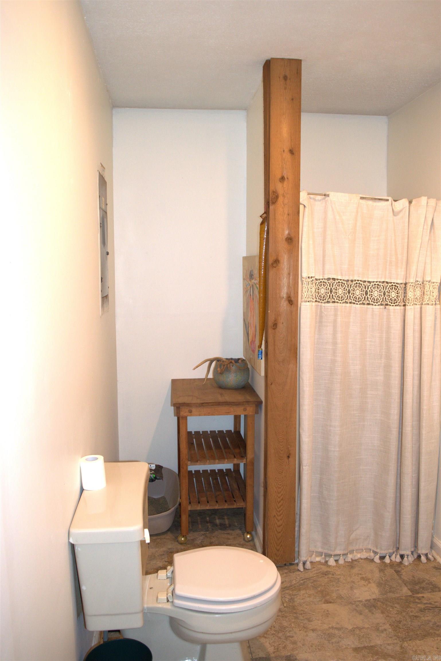 MCHENRY 1ST ADDITION - Residential