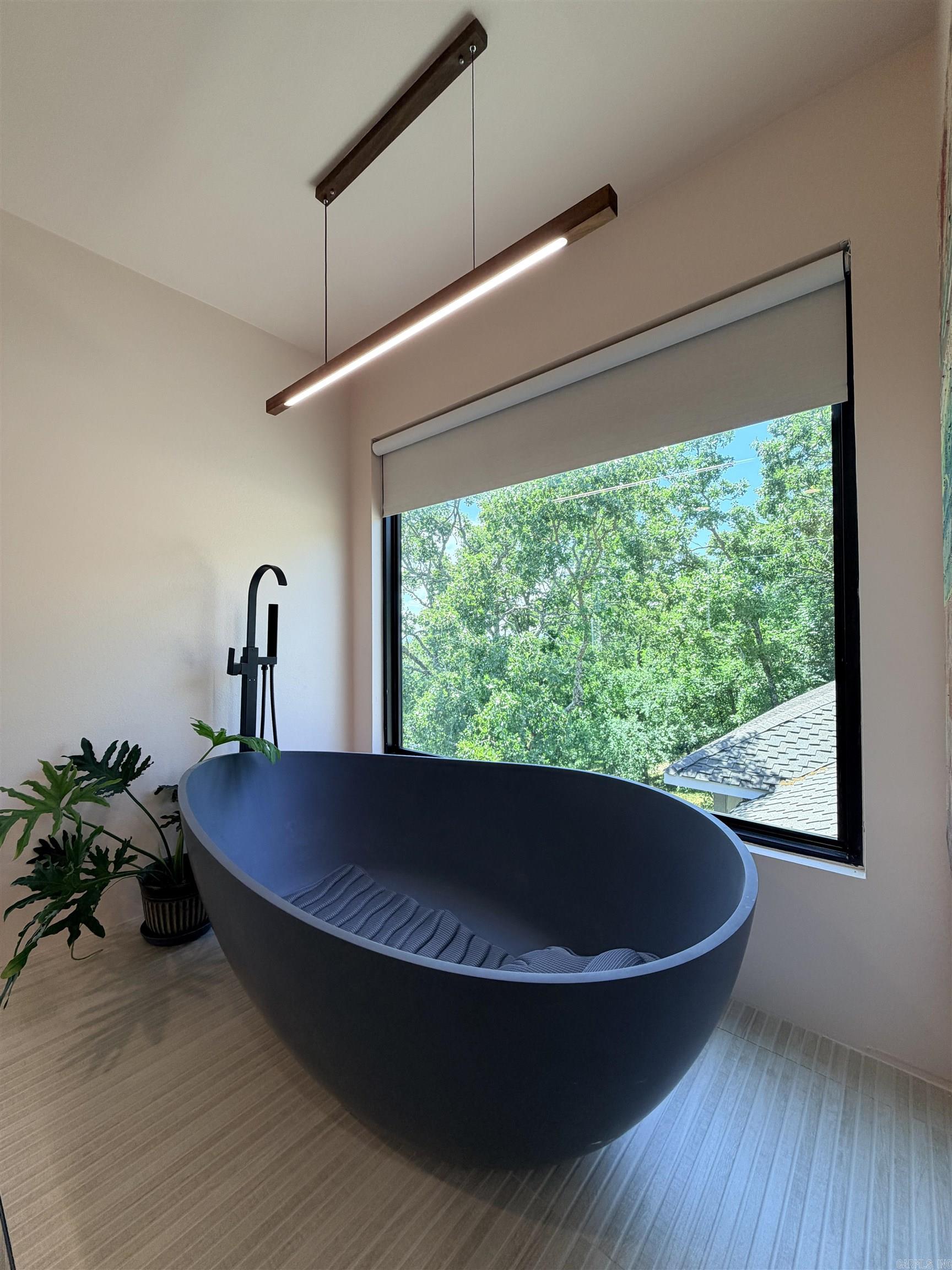 NOB HIL - Residential