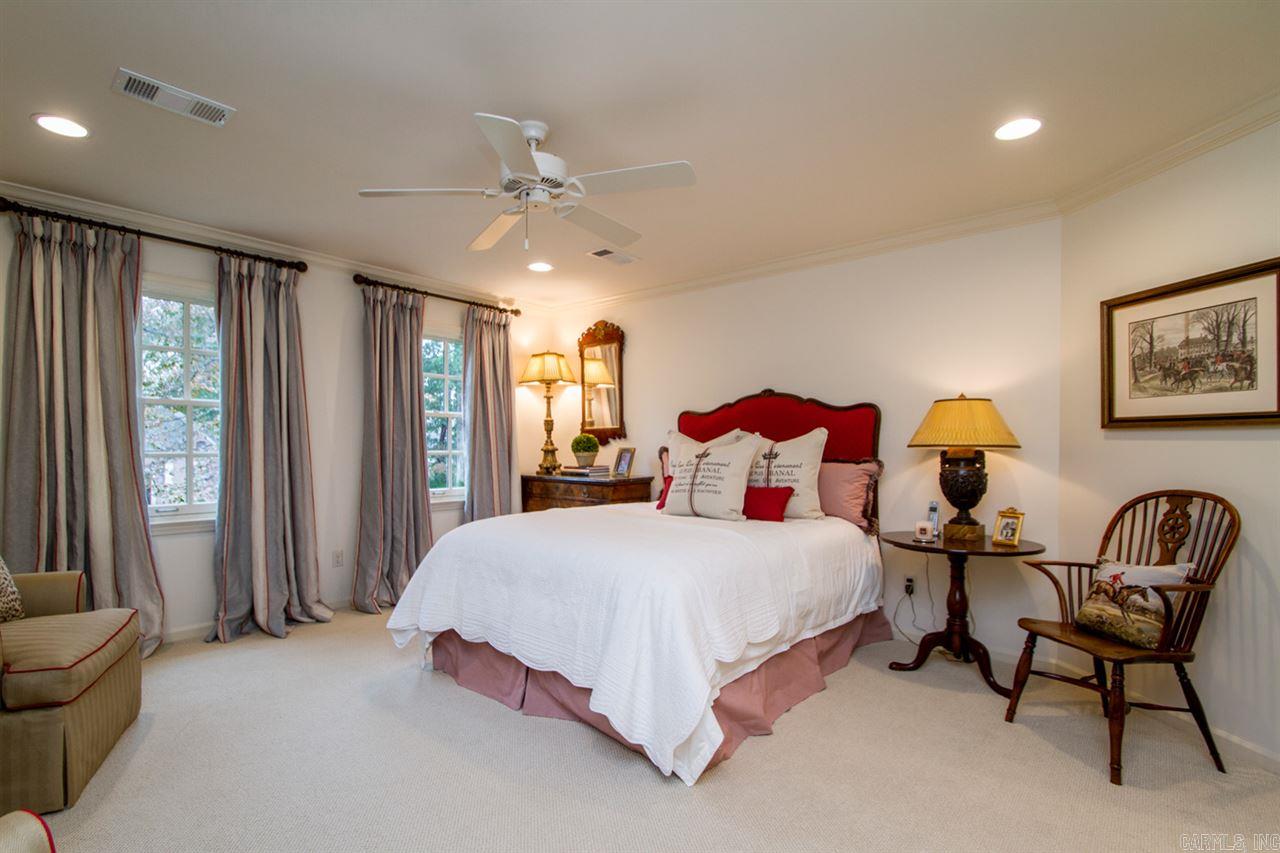 CHENAL VALLEY CHENAL CIRCLE - Residential
