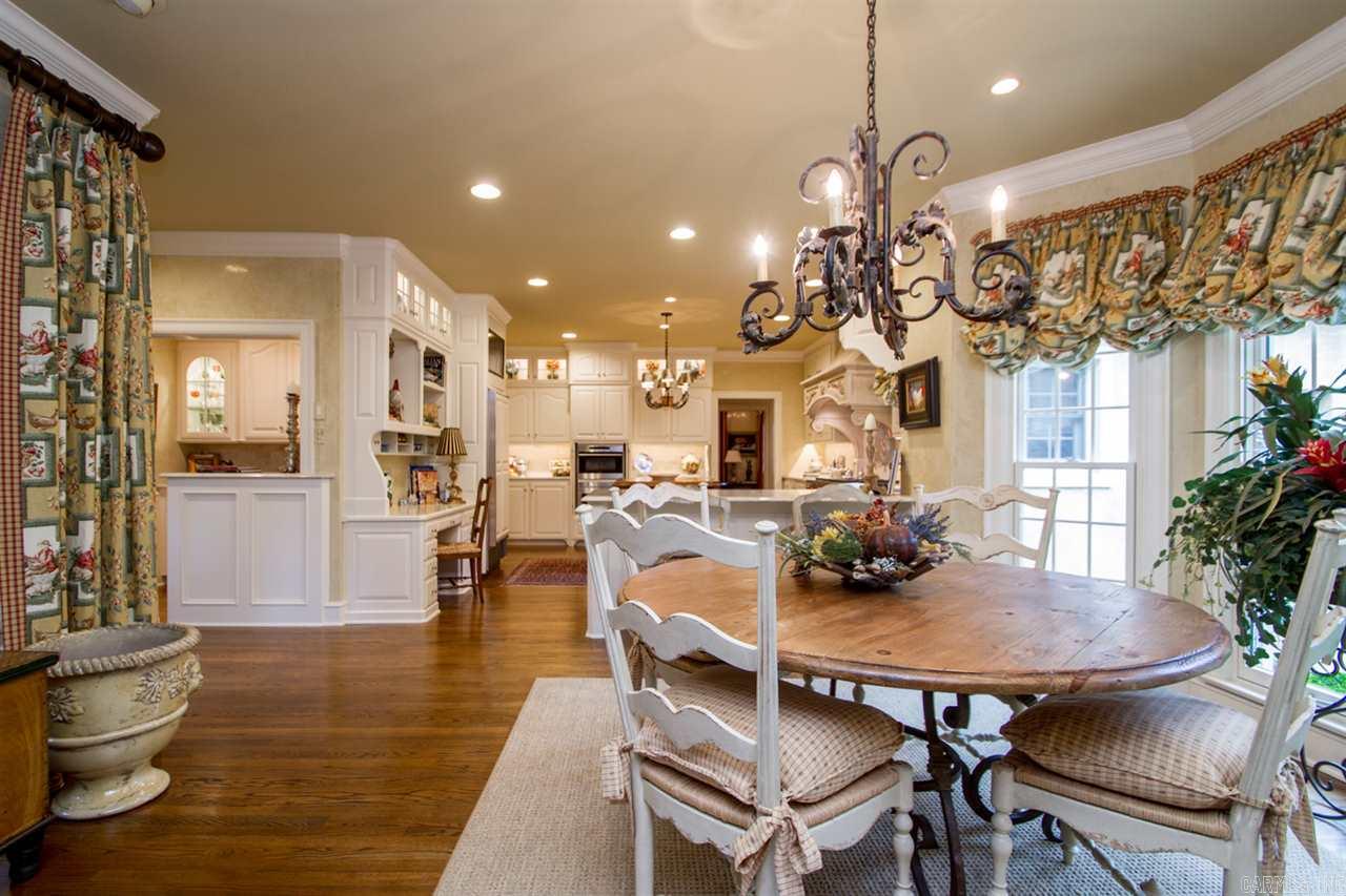 CHENAL VALLEY CHENAL CIRCLE - Residential