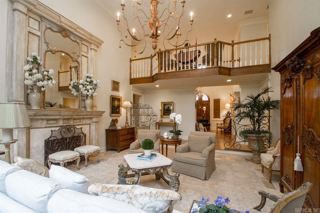 CHENAL VALLEY CHENAL CIRCLE - Residential