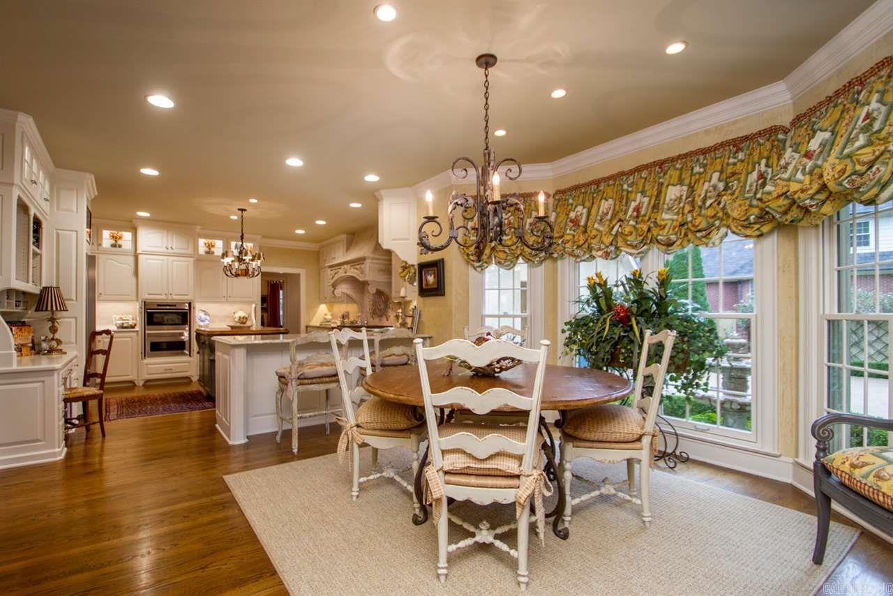 CHENAL VALLEY CHENAL CIRCLE - Residential