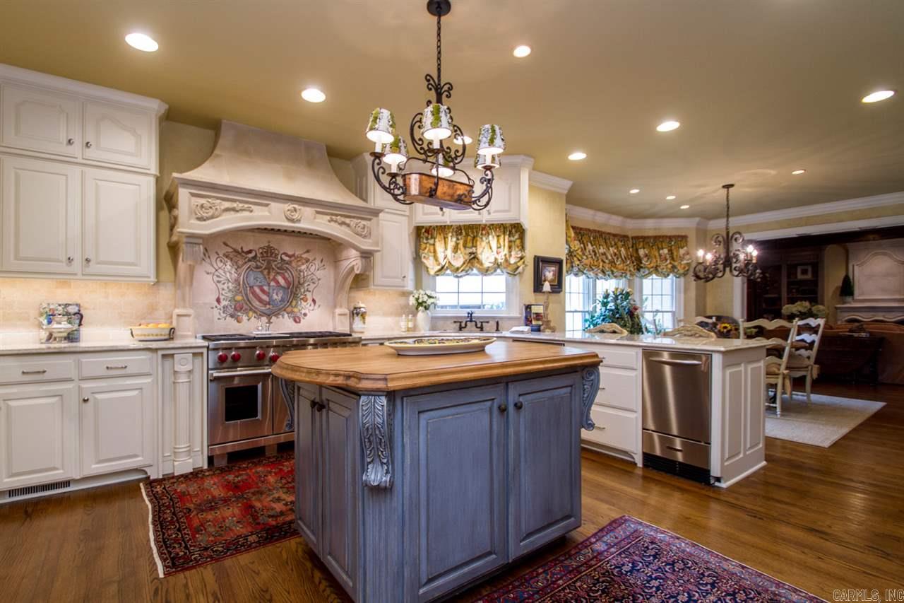 CHENAL VALLEY CHENAL CIRCLE - Residential