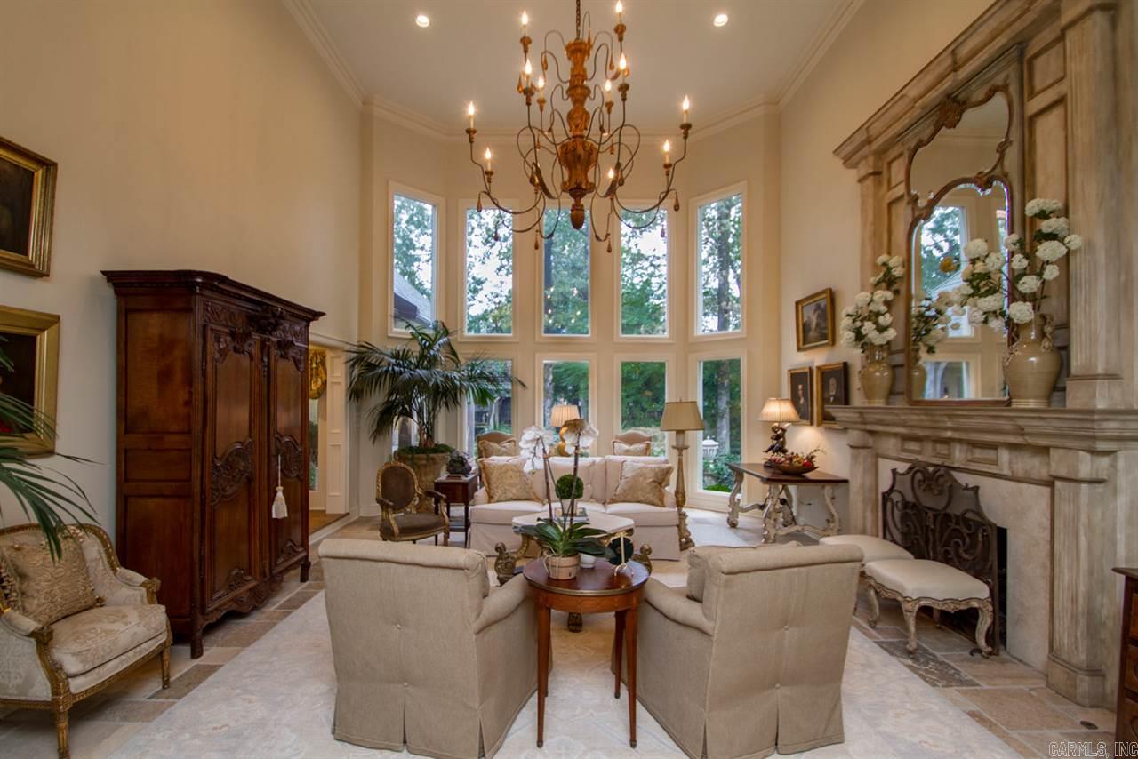 CHENAL VALLEY CHENAL CIRCLE - Residential