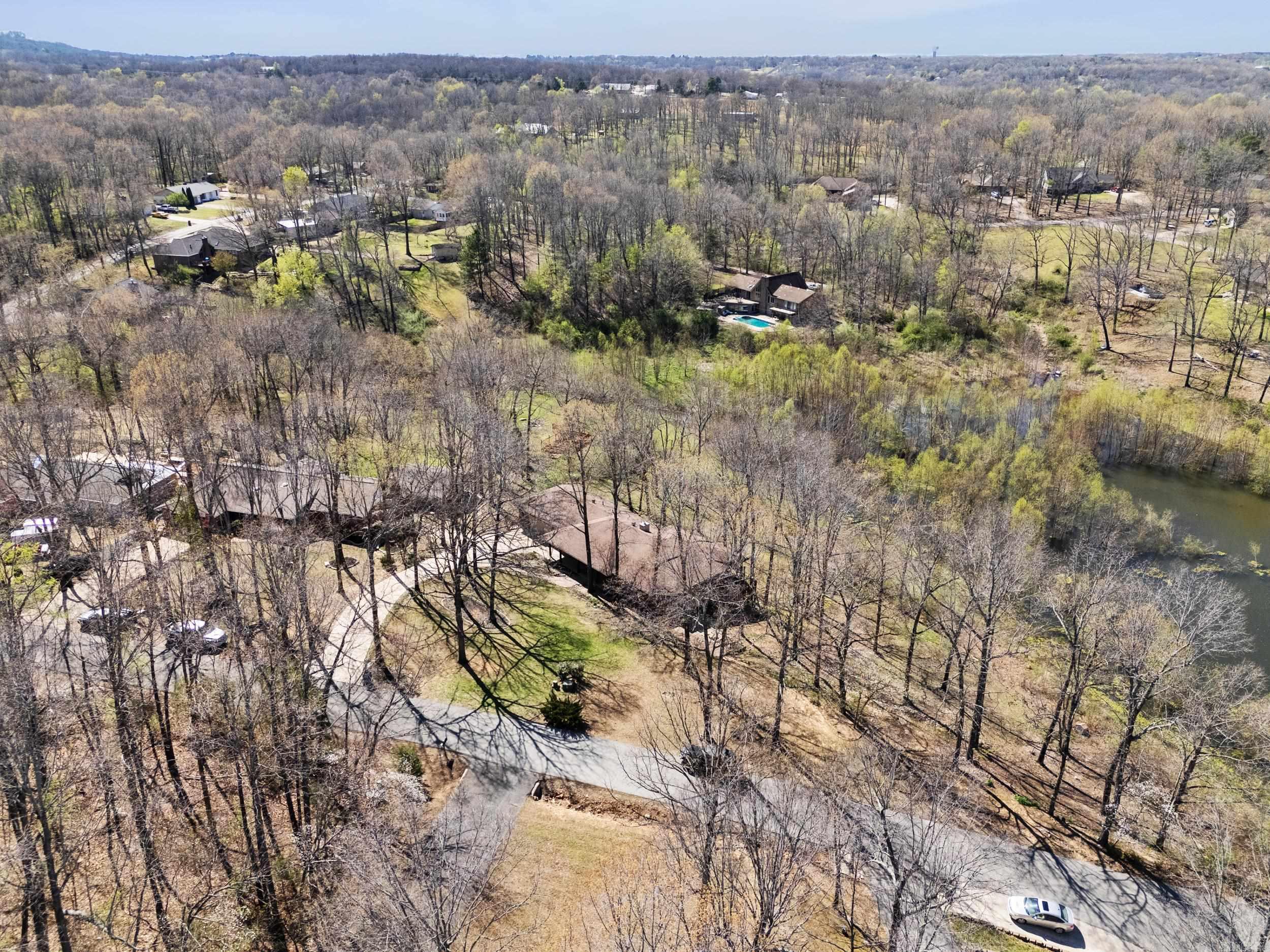 DRIFTWOOD LAKE SUB - Residential