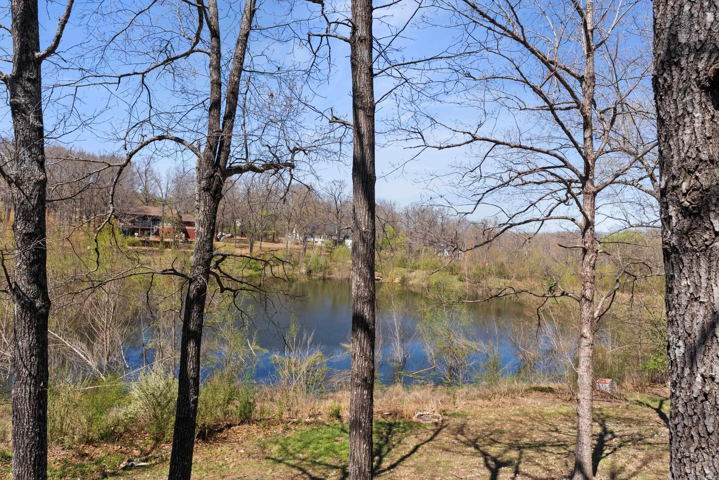 DRIFTWOOD LAKE SUB - Residential