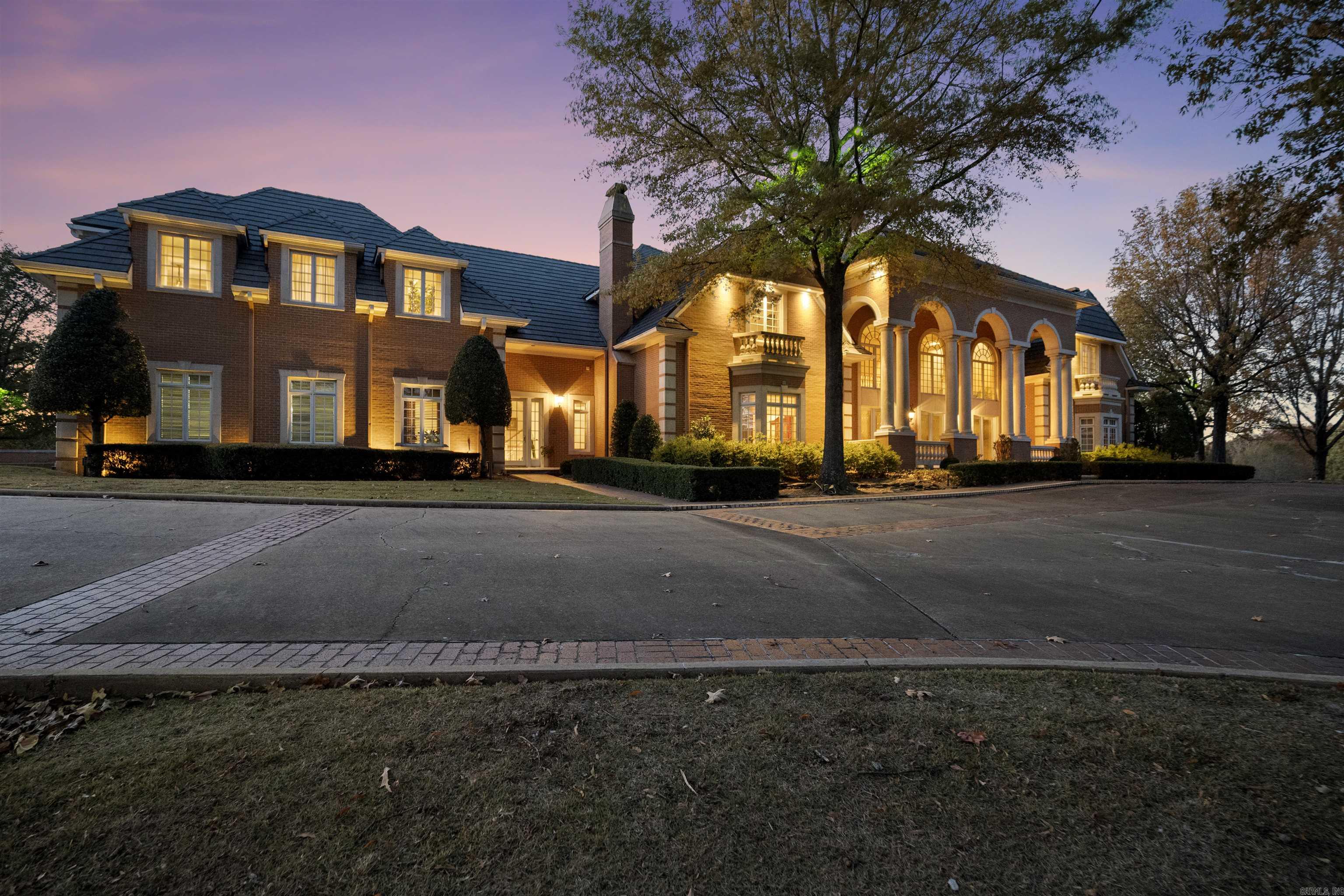 Ridgepointe - Residential