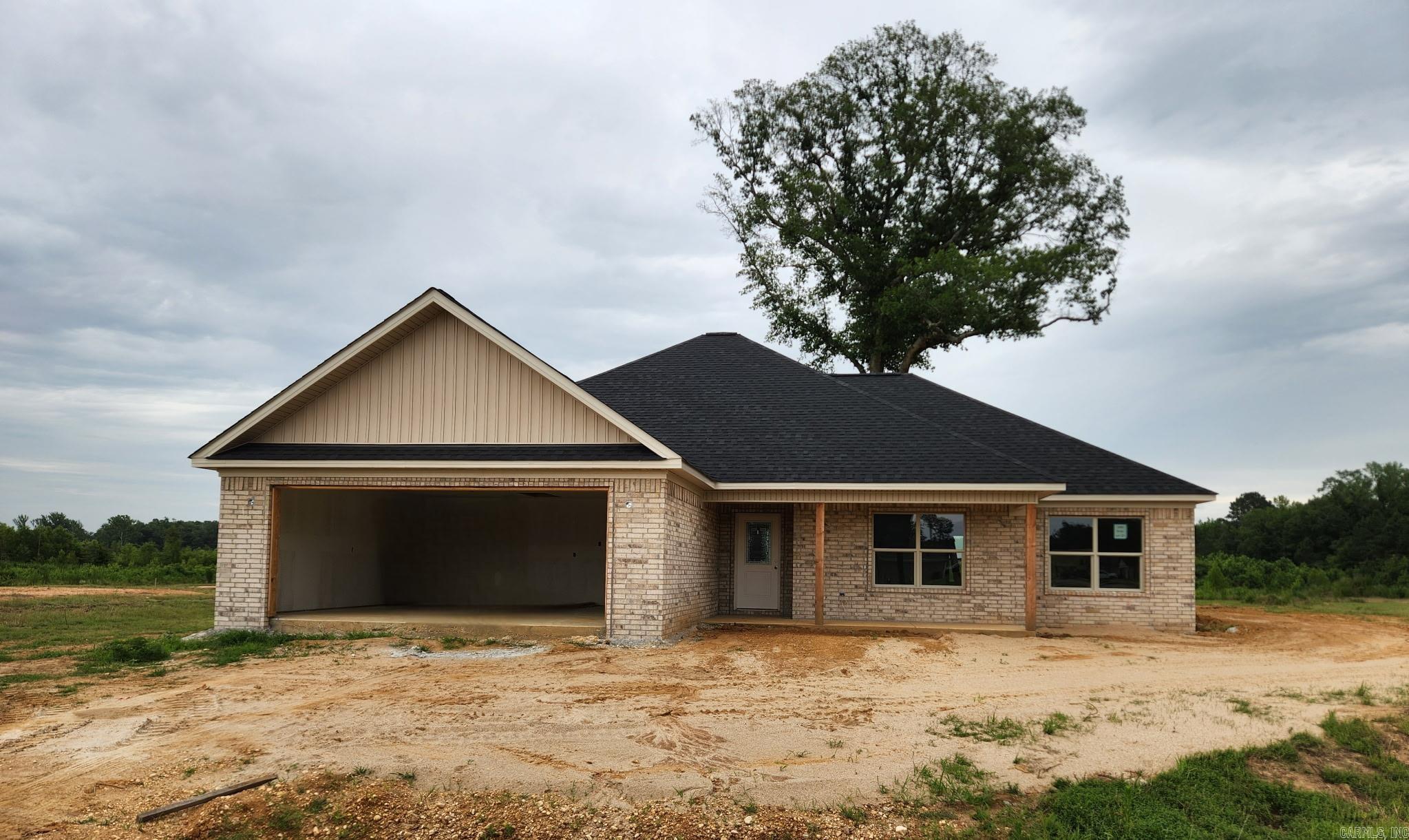 WINCHESTER ESTATES - Residential
