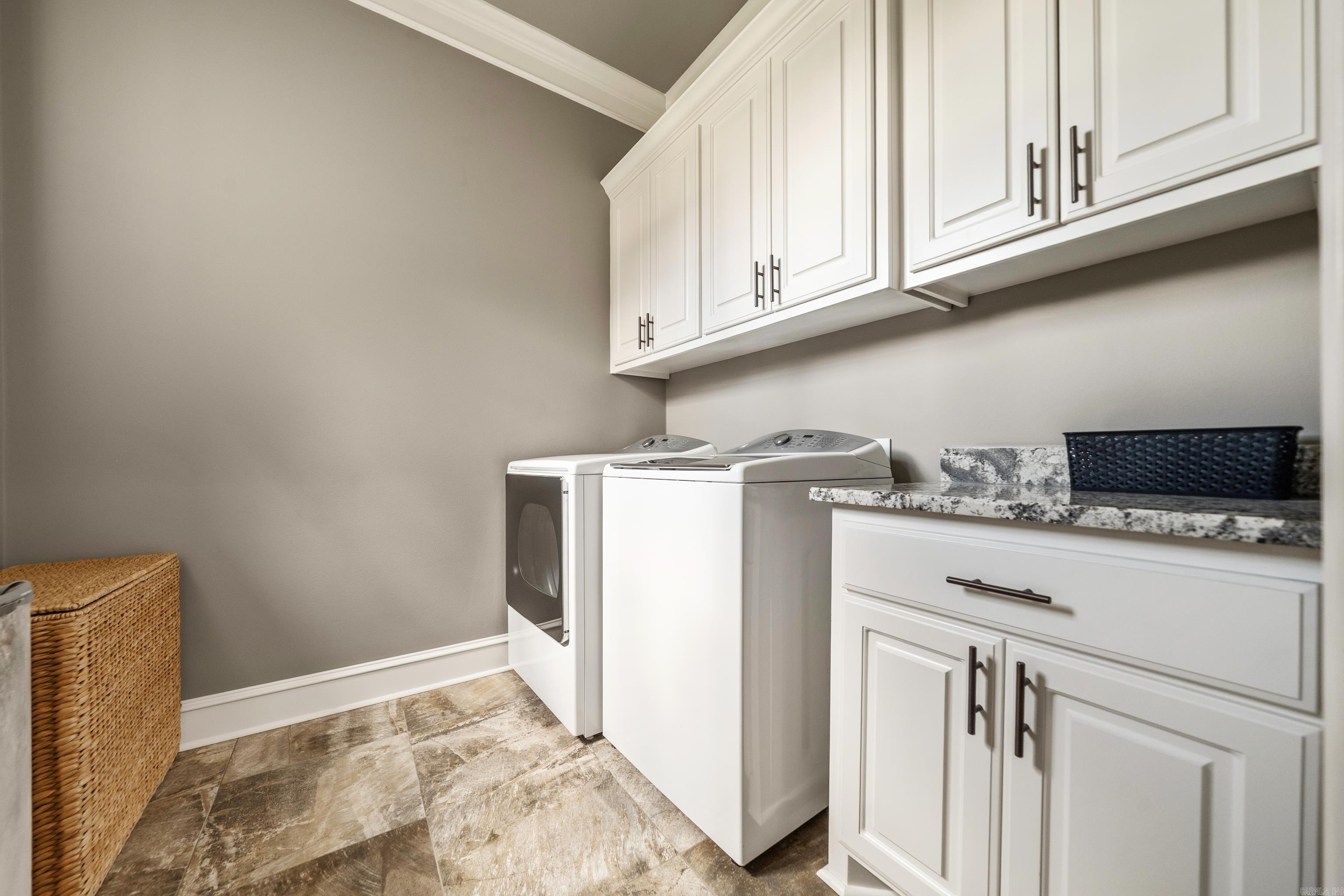 ARLINGTON PARK - Residential