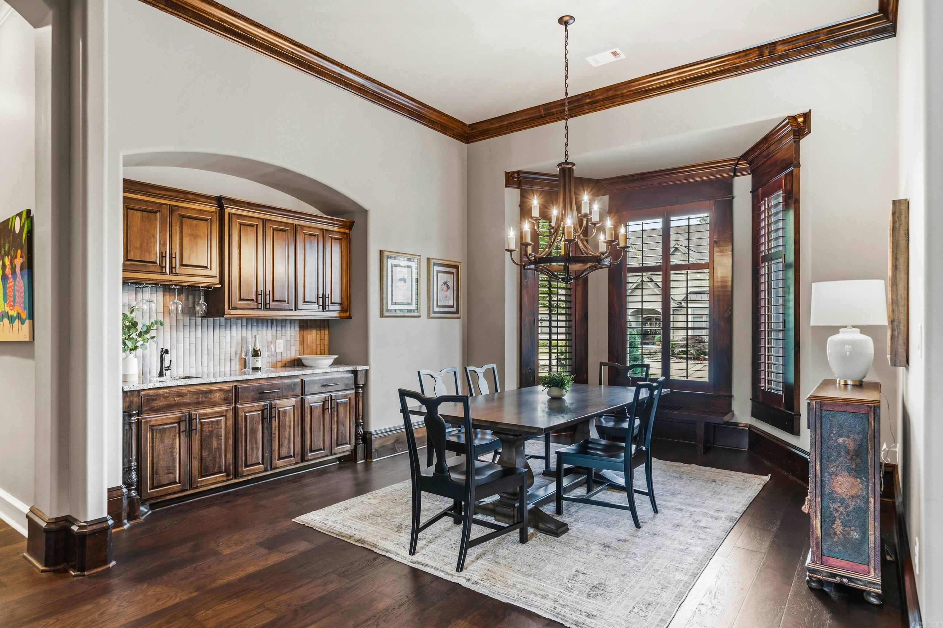 ARLINGTON PARK - Residential