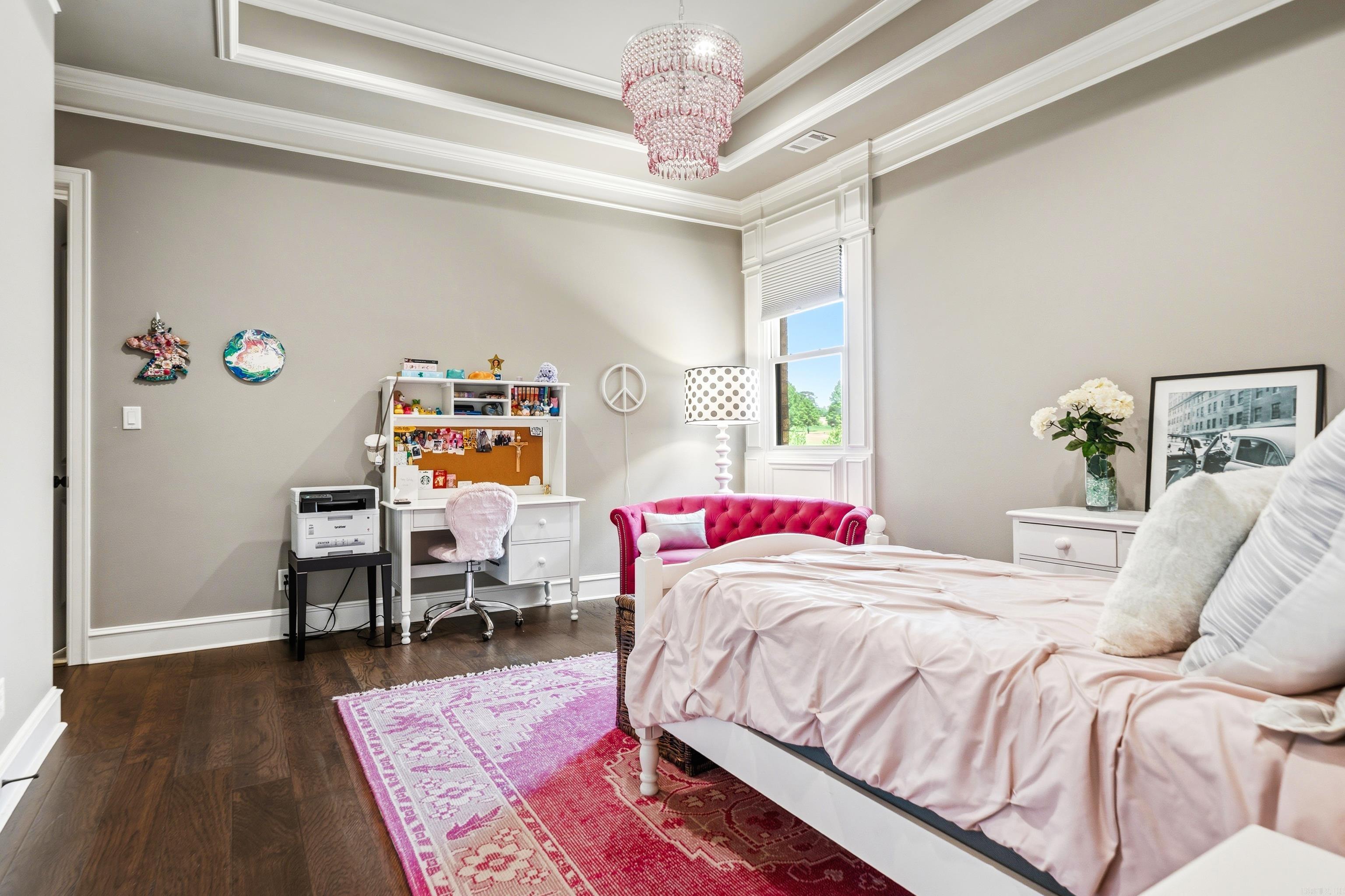 ARLINGTON PARK - Residential