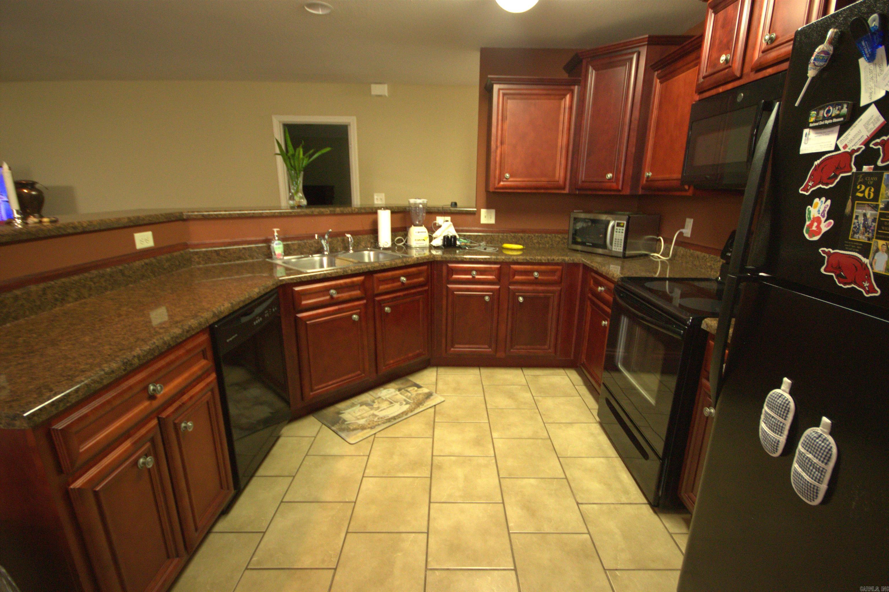 FAULKNER CROSSING - Residential