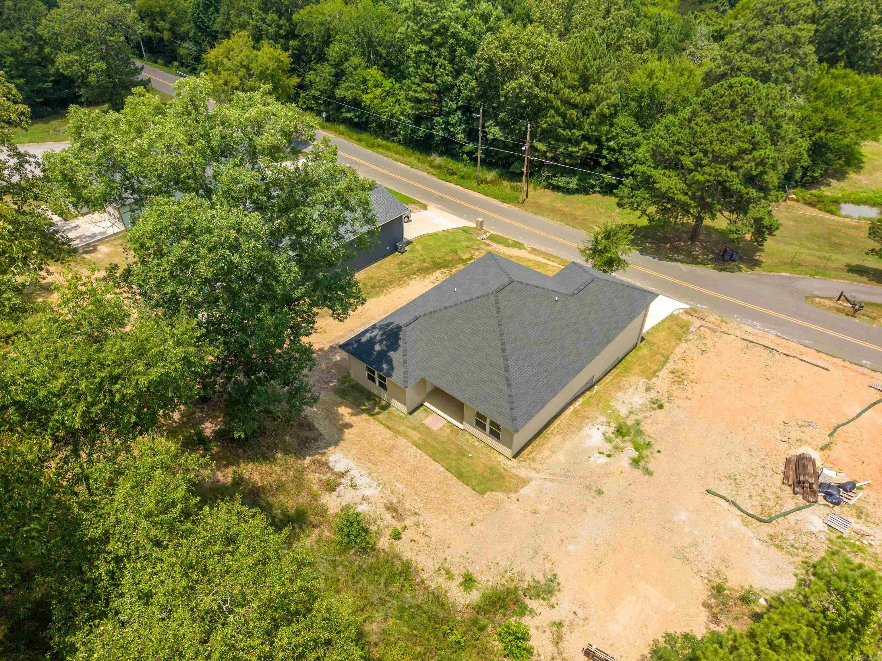 COLUMBIA HILLS - Residential