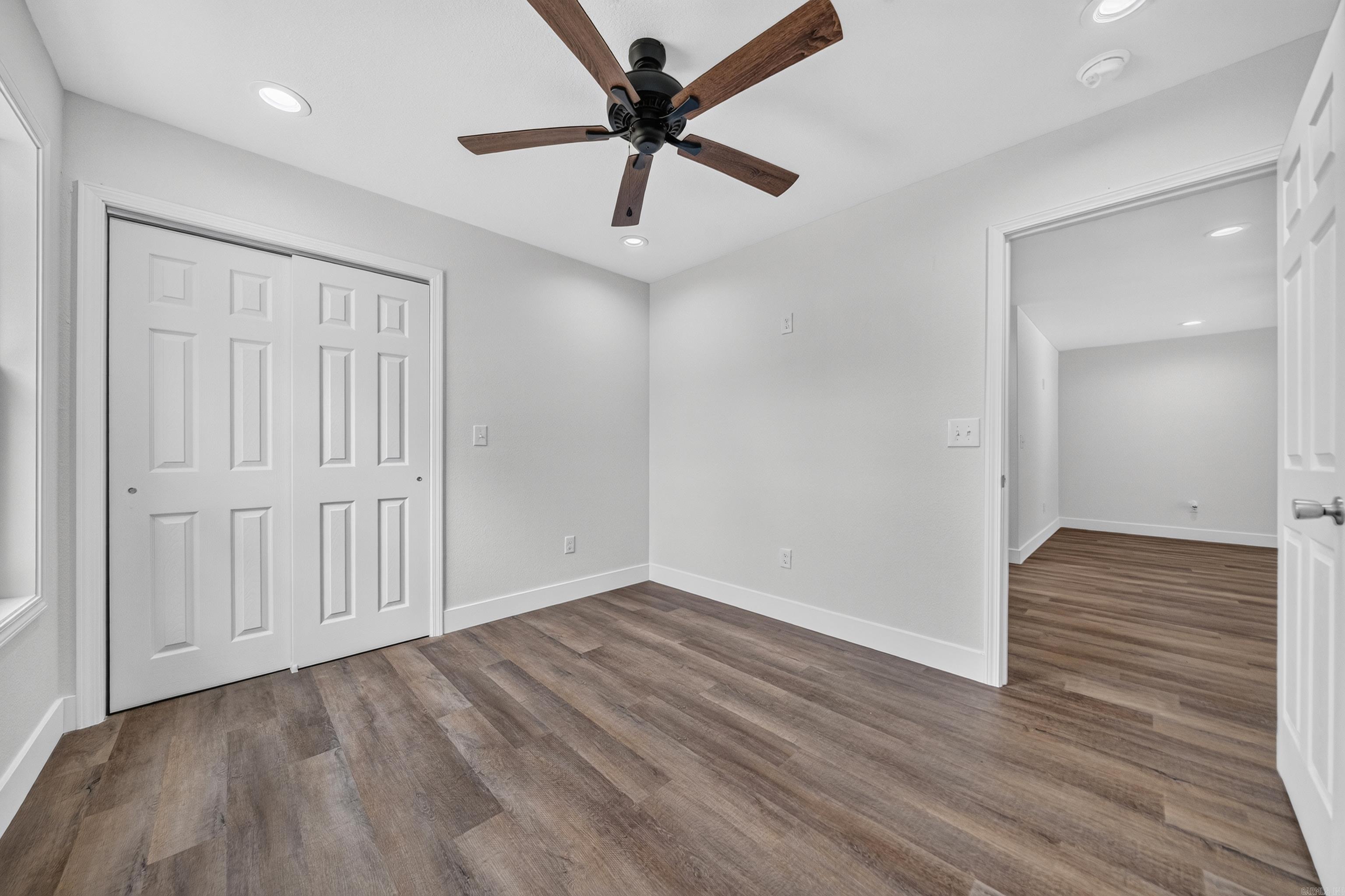 COLUMBIA HILLS - Residential