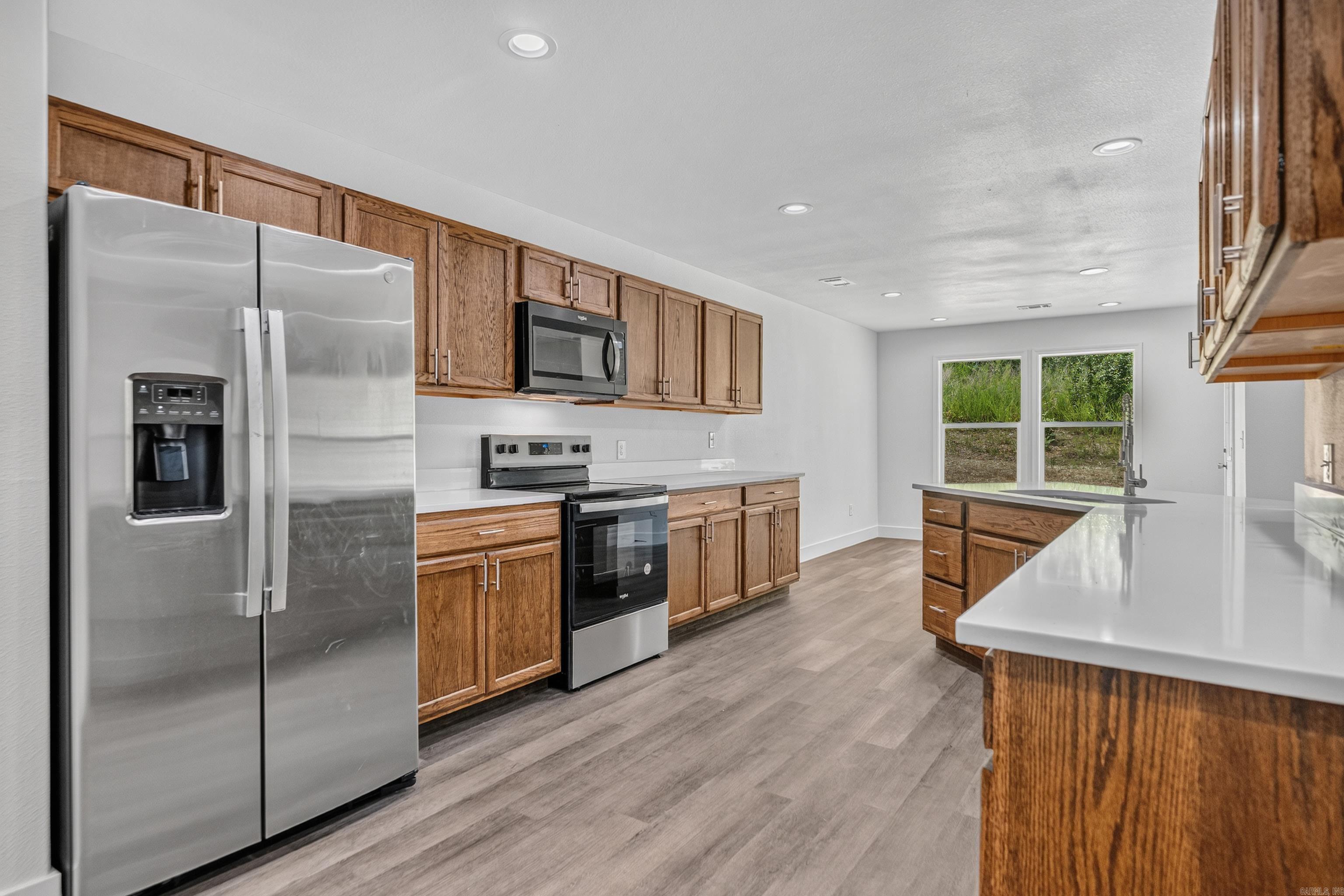 COLUMBIA HILLS - Residential