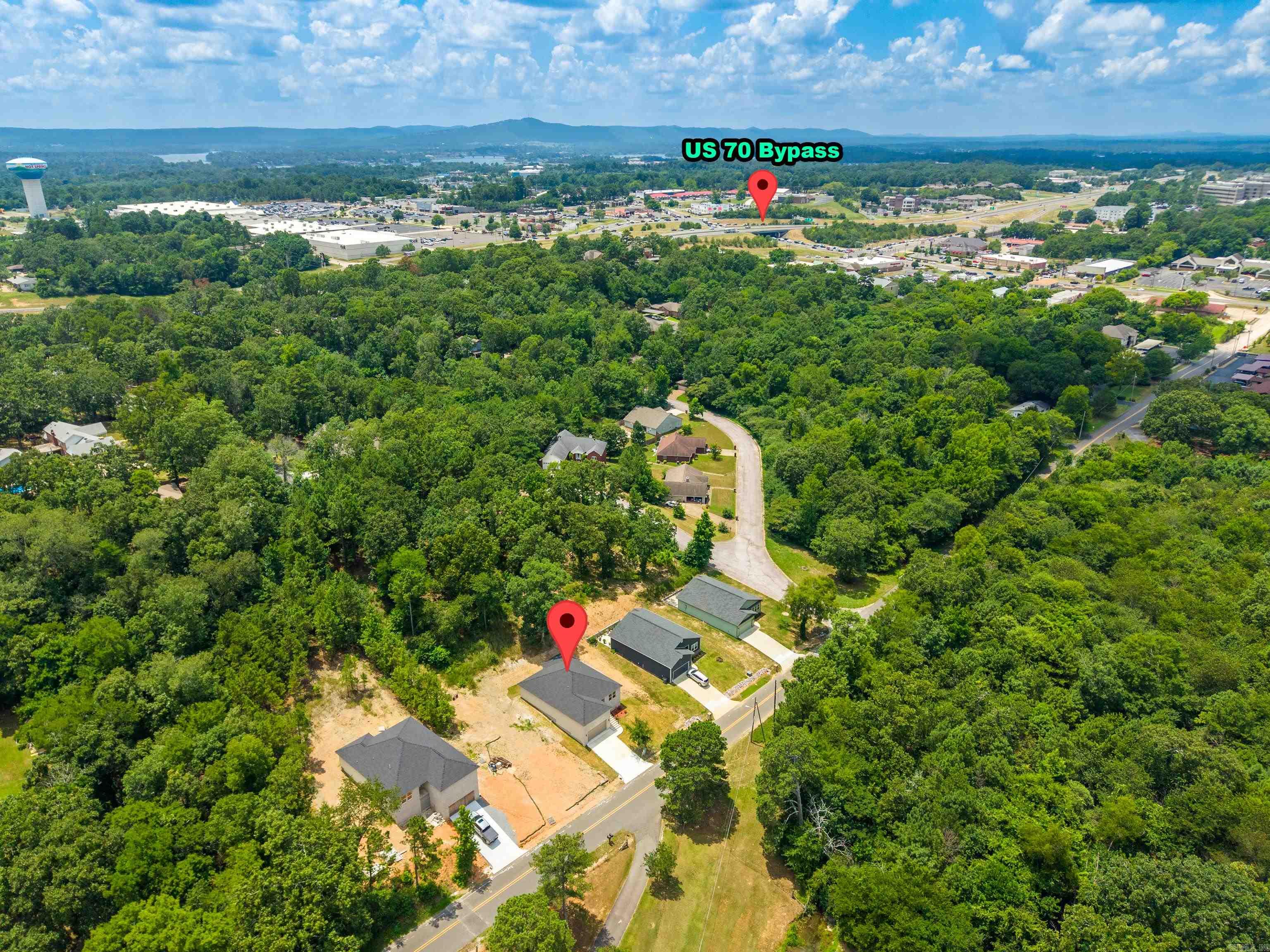 COLUMBIA HILLS - Residential