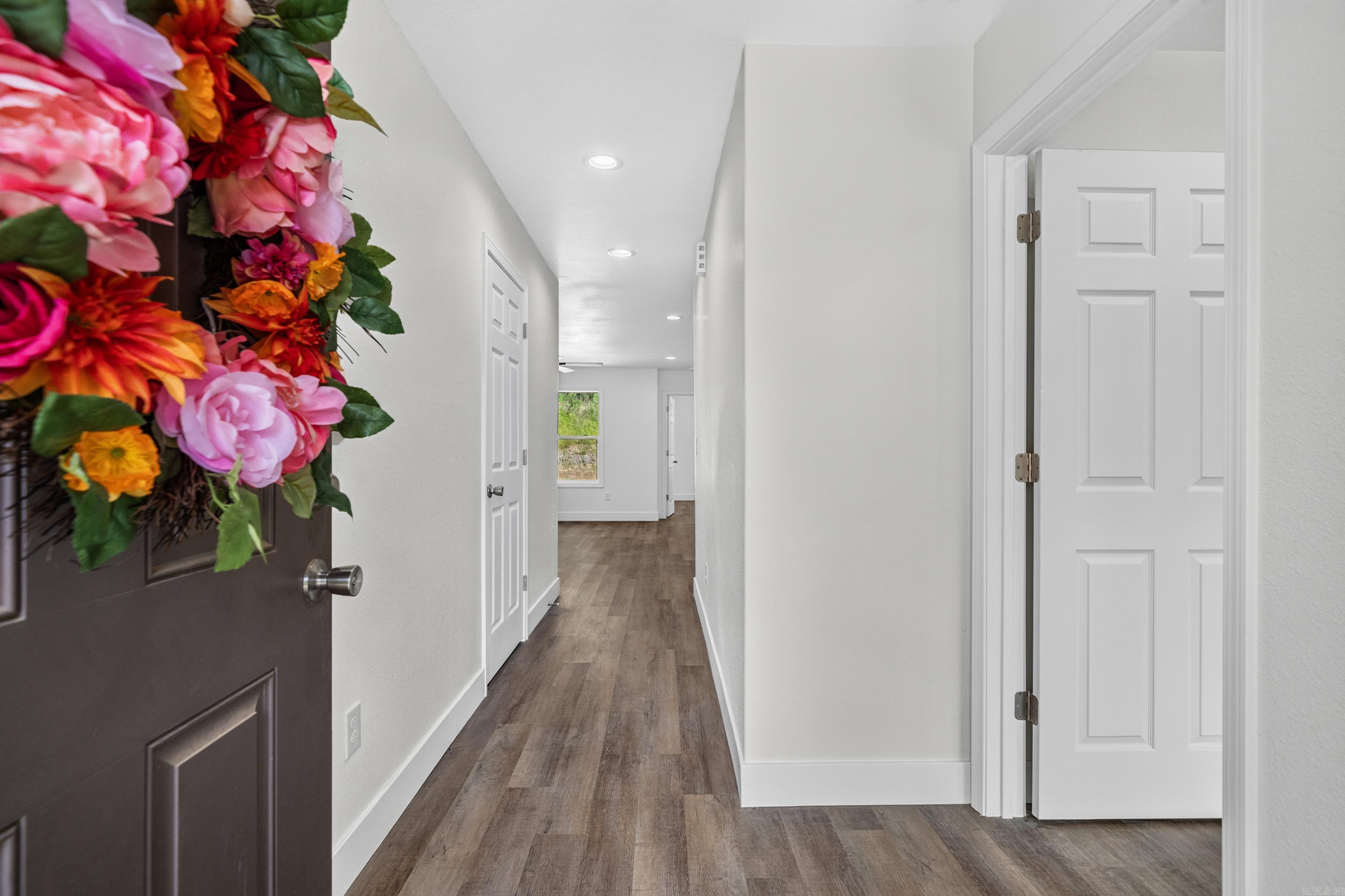 COLUMBIA HILLS - Residential