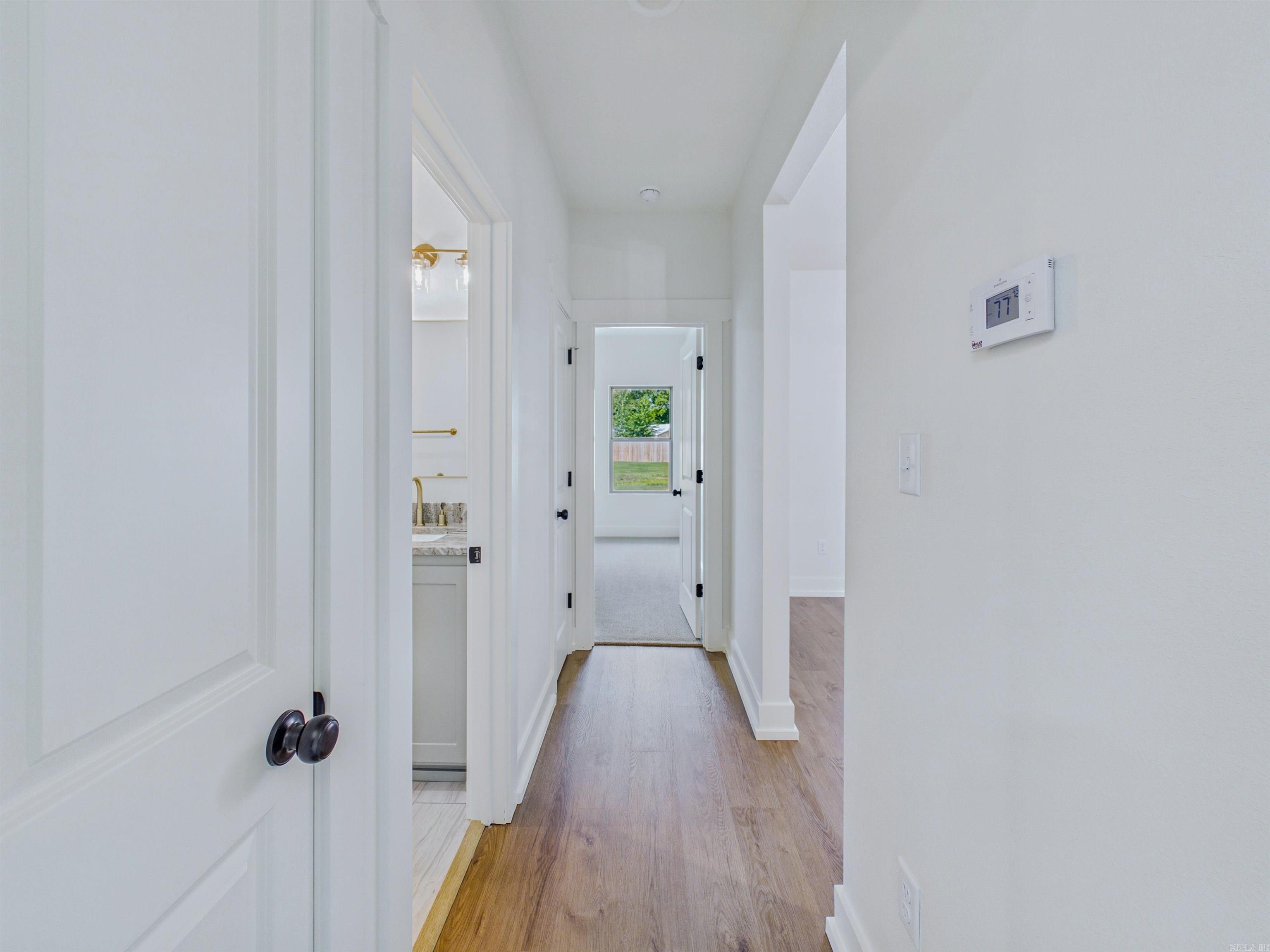 EAST MEADOW - Residential