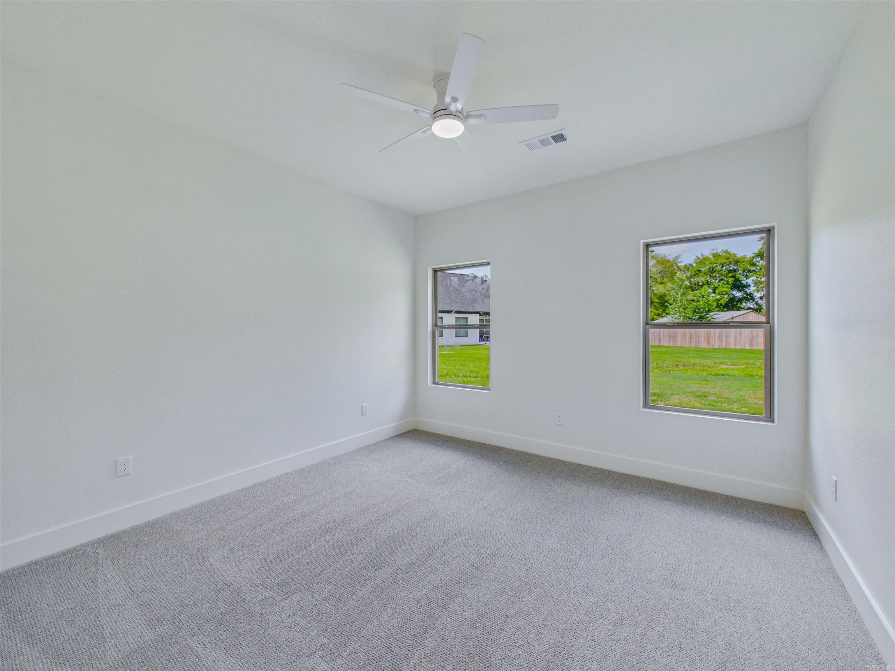 EAST MEADOW - Residential