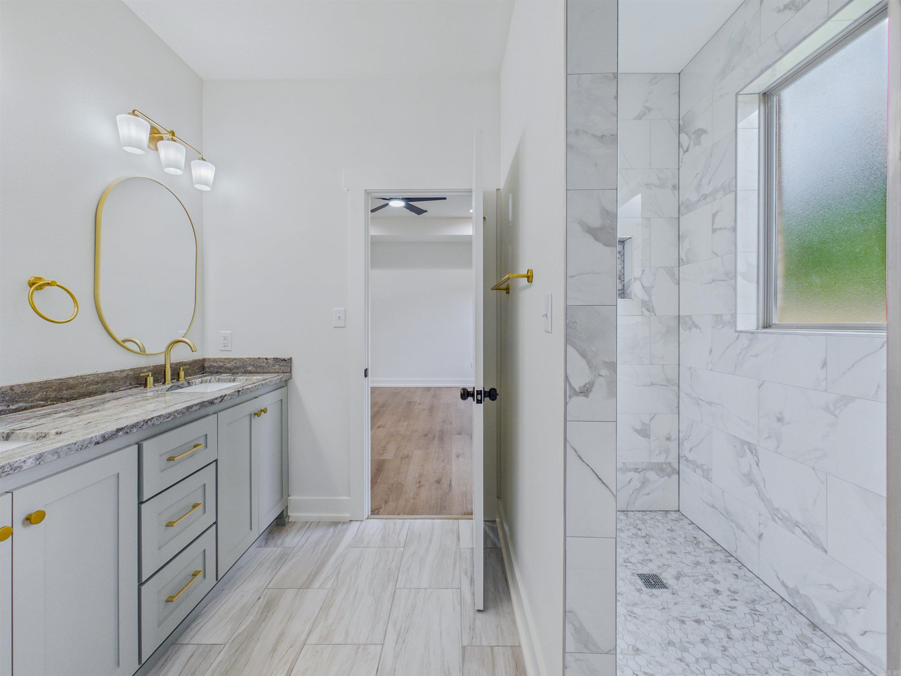 EAST MEADOW - Residential