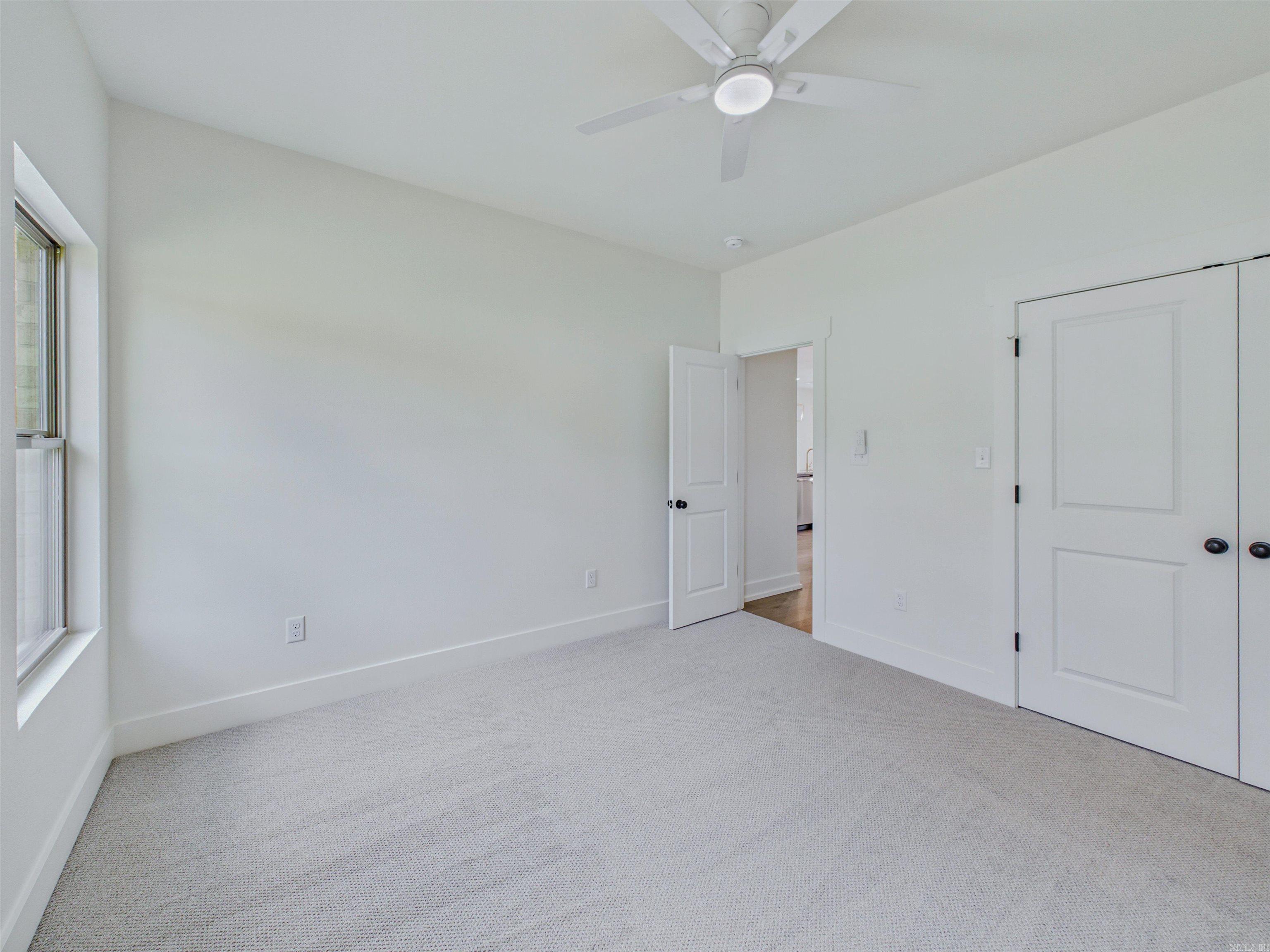 EAST MEADOW - Residential