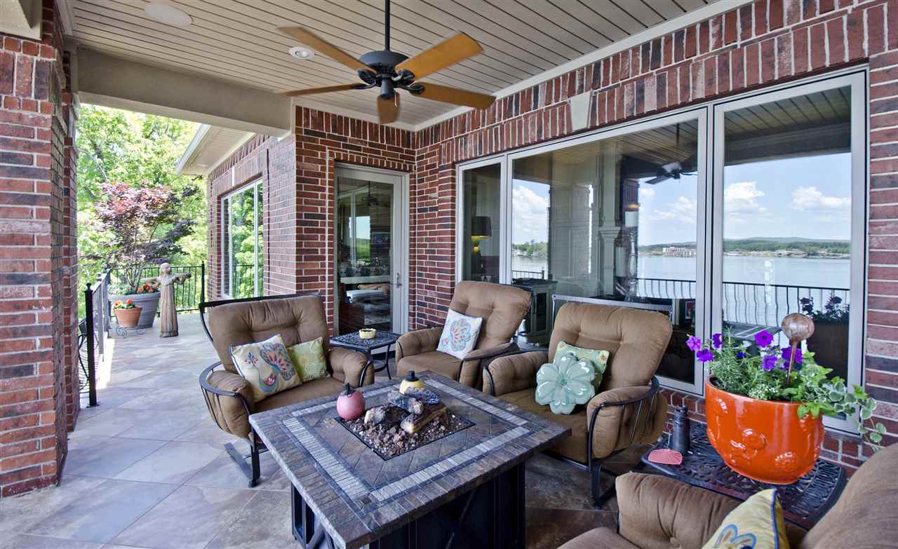 Point on Wilson Point - Residential