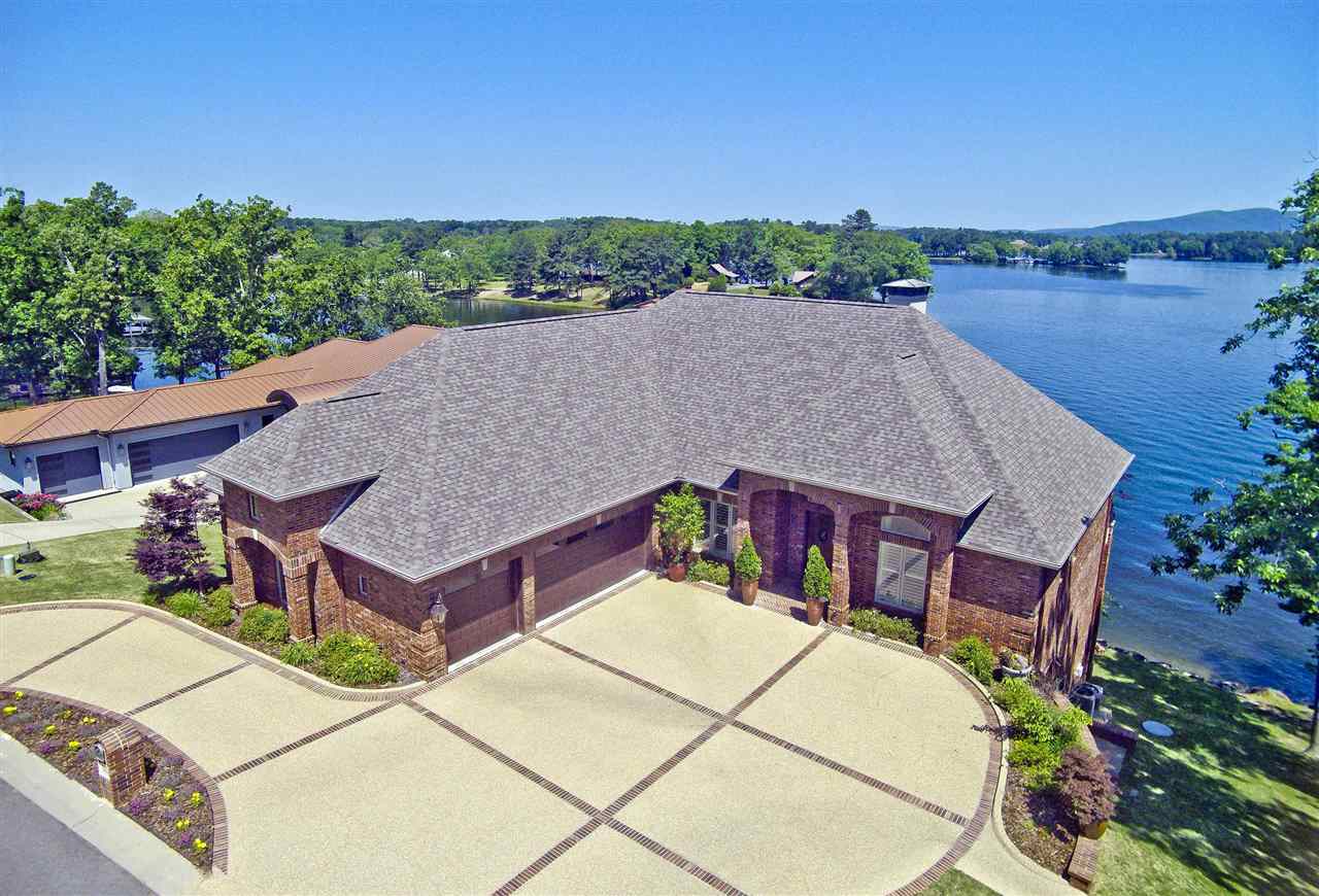 Point on Wilson Point - Residential