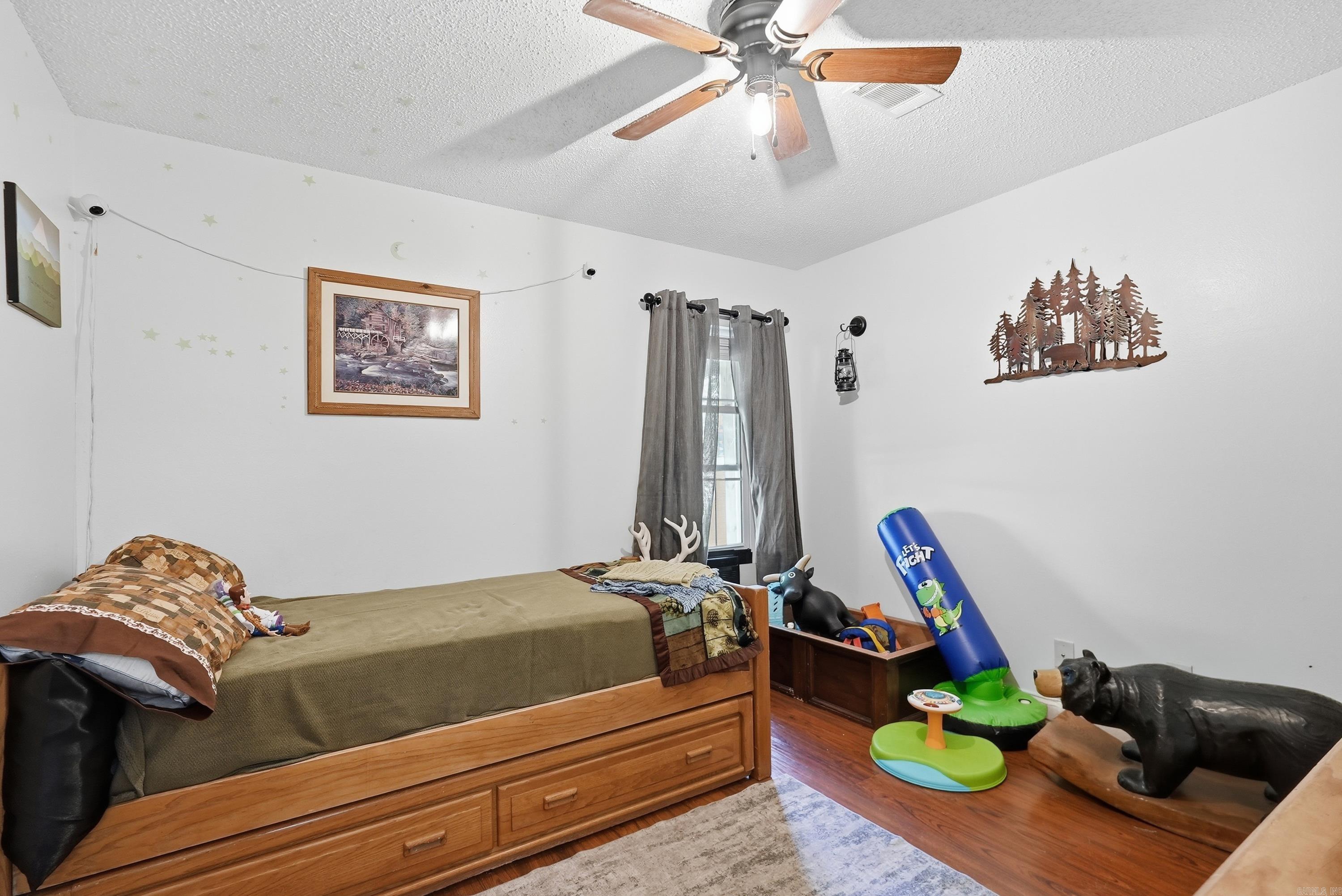 Quail Hollow - Residential