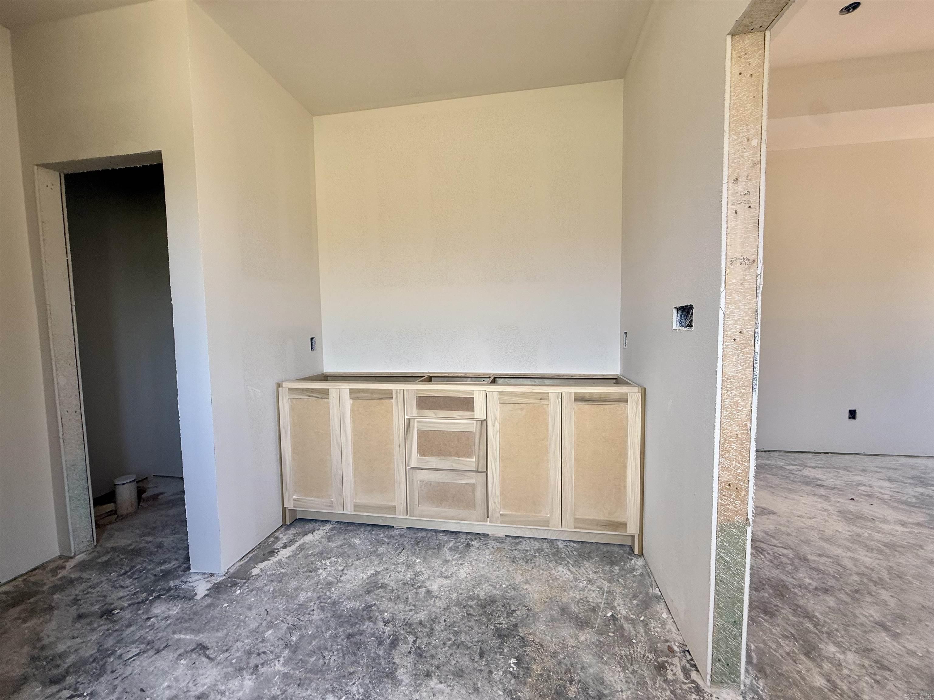 DETONTI PLACE PHASE I - Residential