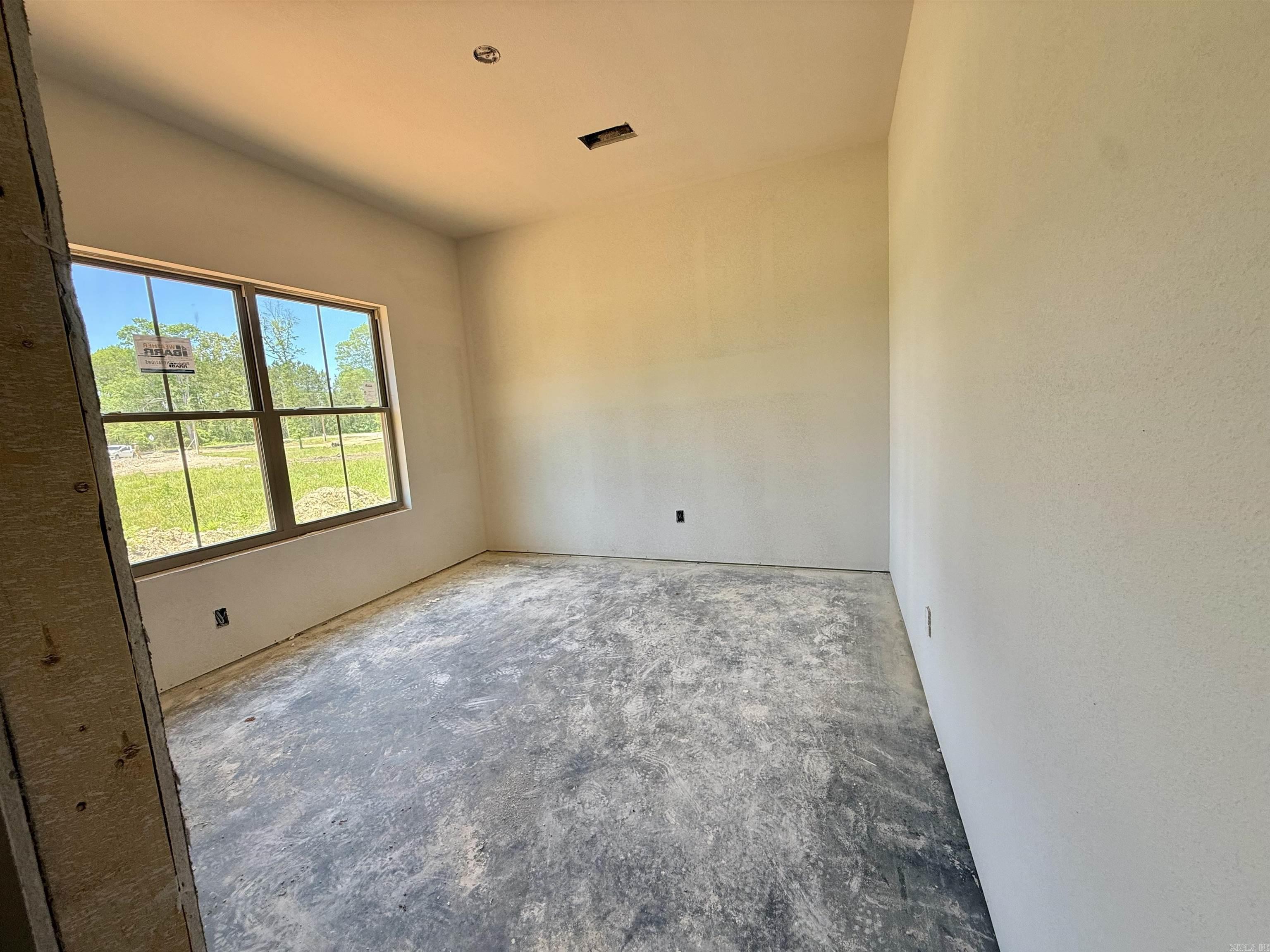 DETONTI PLACE PHASE I - Residential