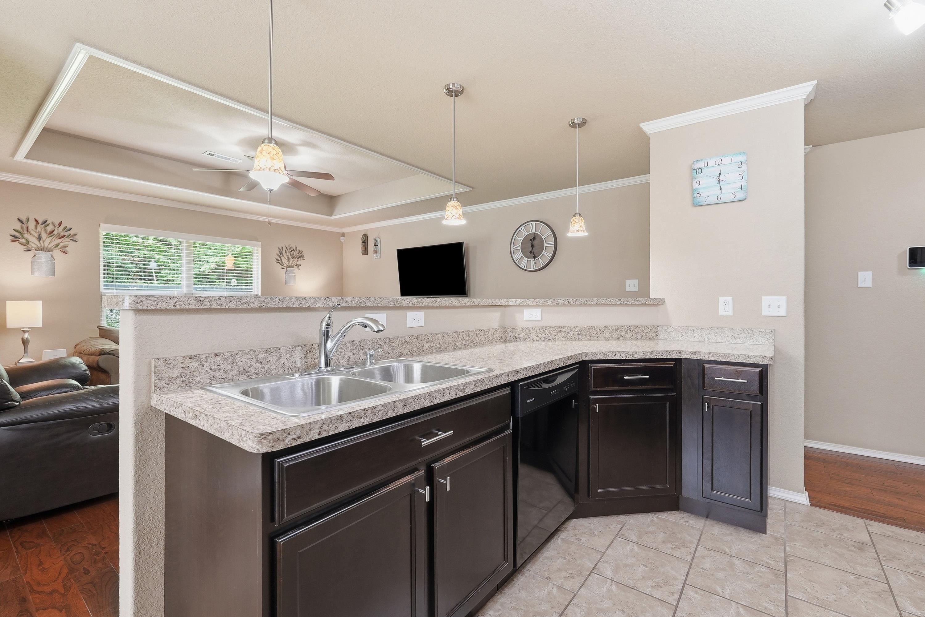 CHAPEL CREEK - Residential